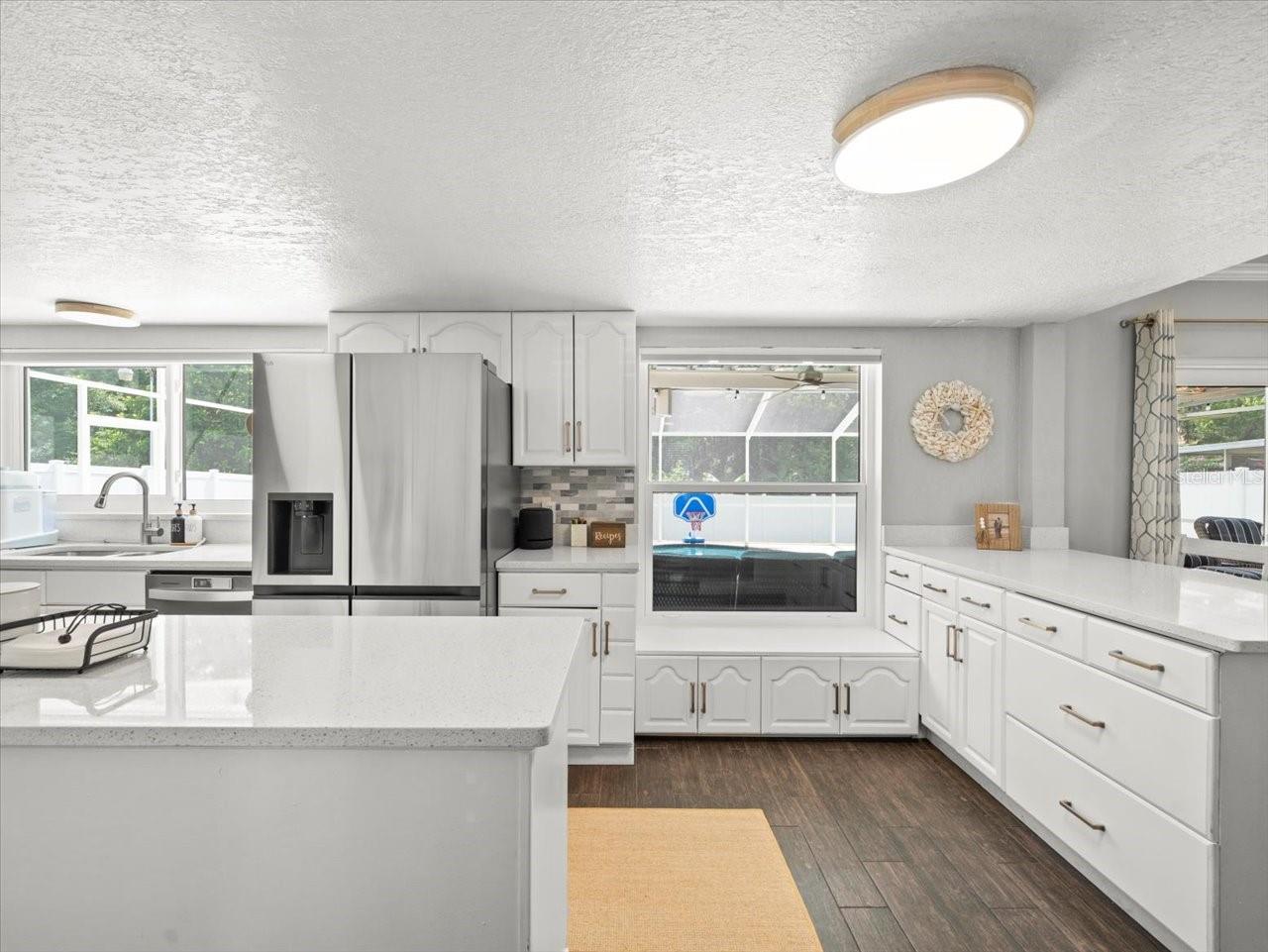 Image 9 of 37 For 16211 Sawgrass Circle