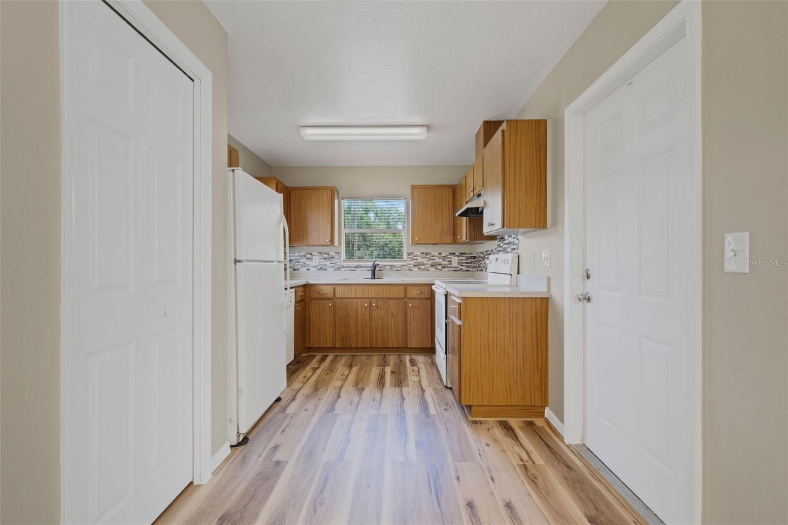 Image 12 of 30 For 3100 Reynolds Street