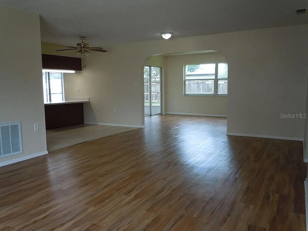 Image 4 of 25 For 9641 Morehead Lane