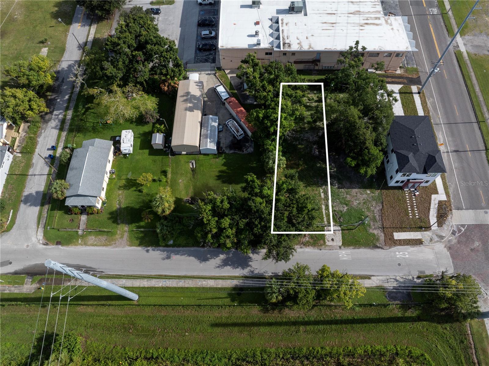 Image 3 of 8 For 2512 15th Avenue