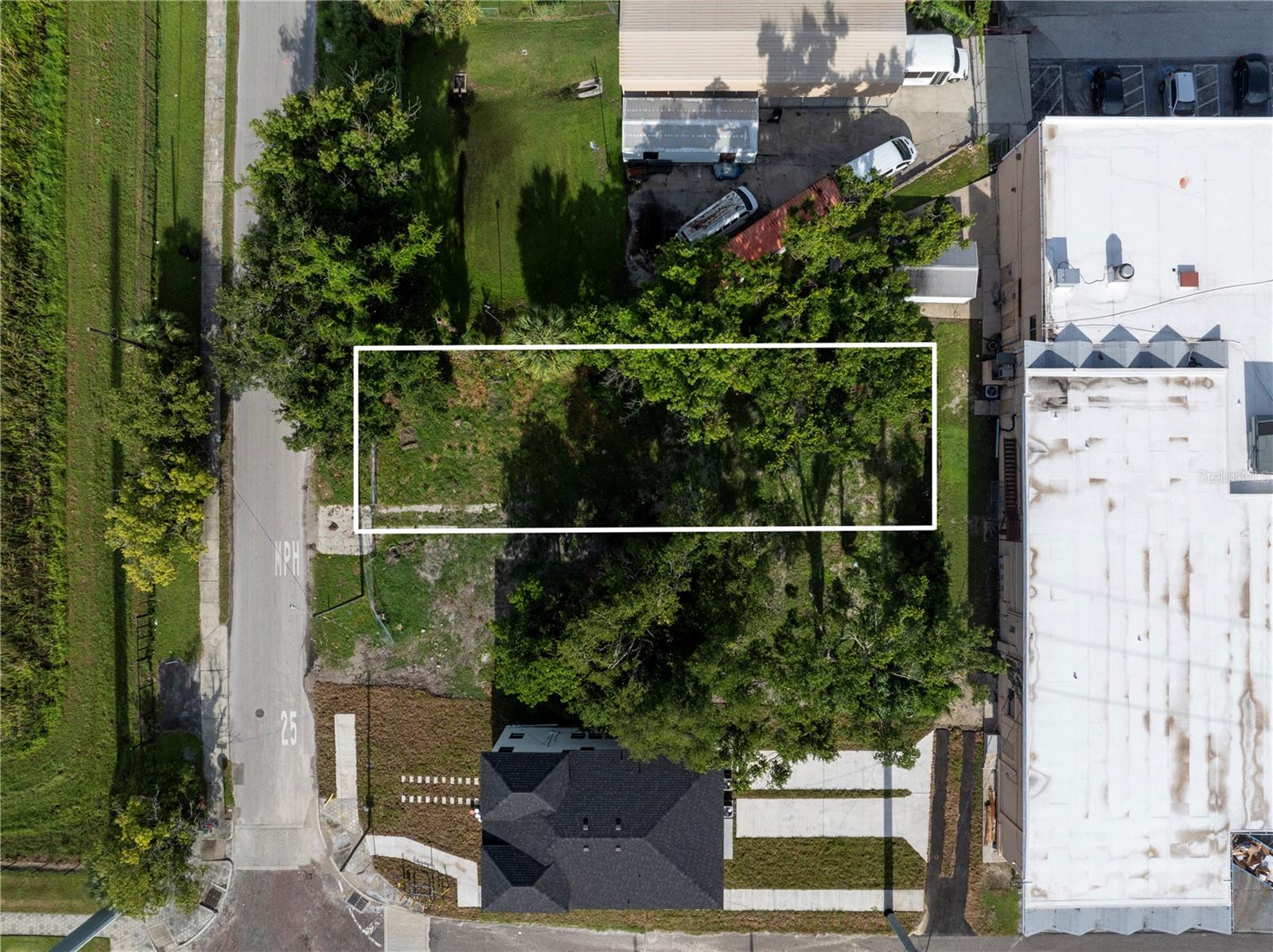 Image 5 of 8 For 2512 15th Avenue