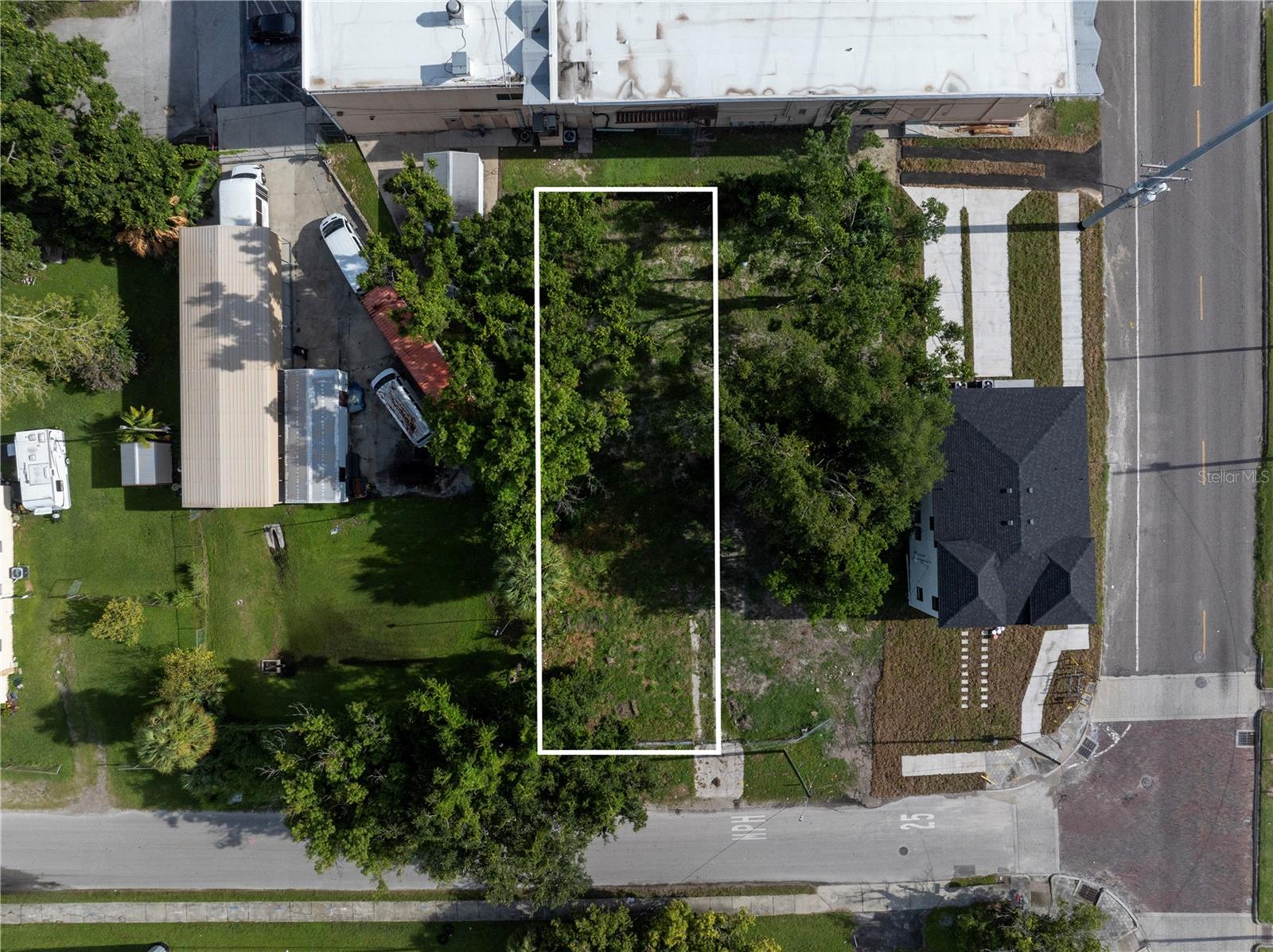 Image 6 of 8 For 2512 15th Avenue