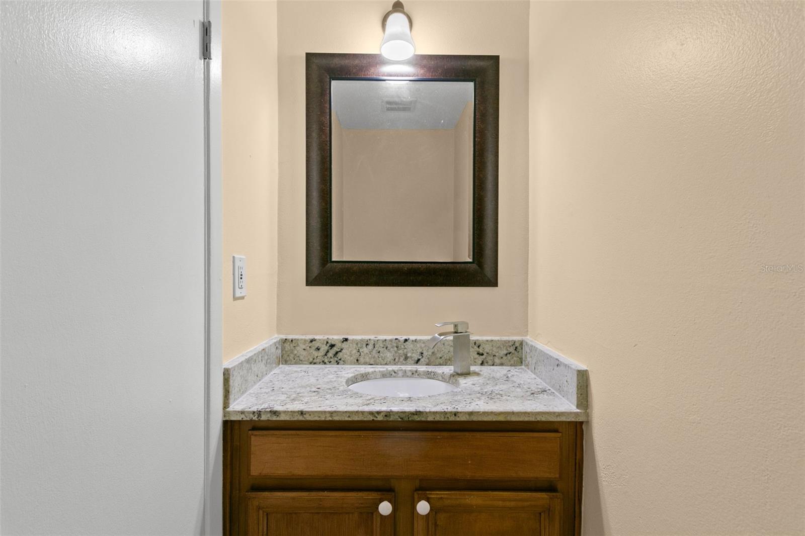 Image 24 of 25 For 7509 Fragancia Court