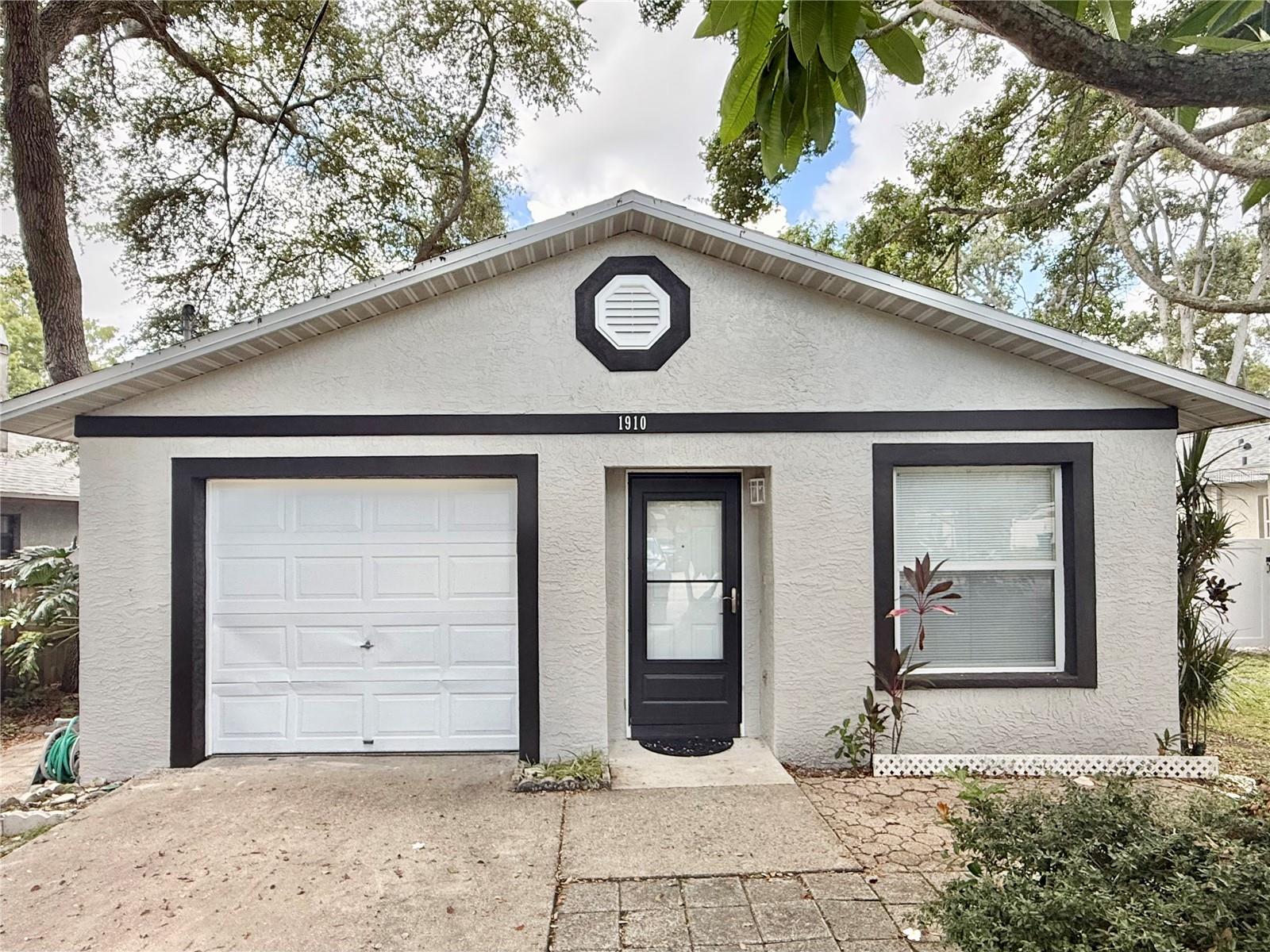 Details for 1910 Oak Street, CLEARWATER, FL 33760