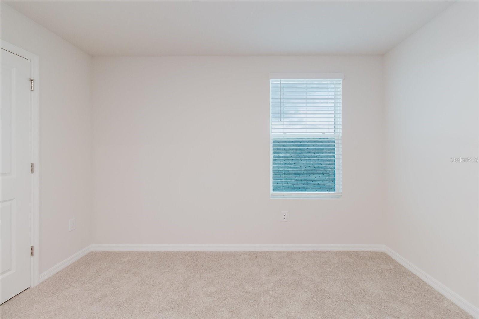 Image 32 of 88 For 5846 Silver Moonlight Drive