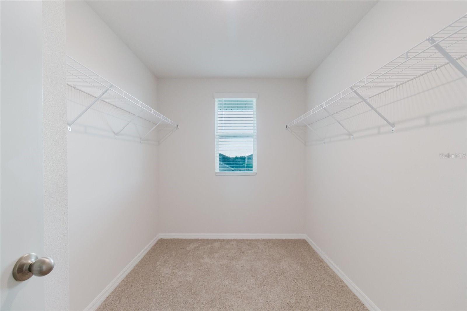 Image 38 of 88 For 5846 Silver Moonlight Drive