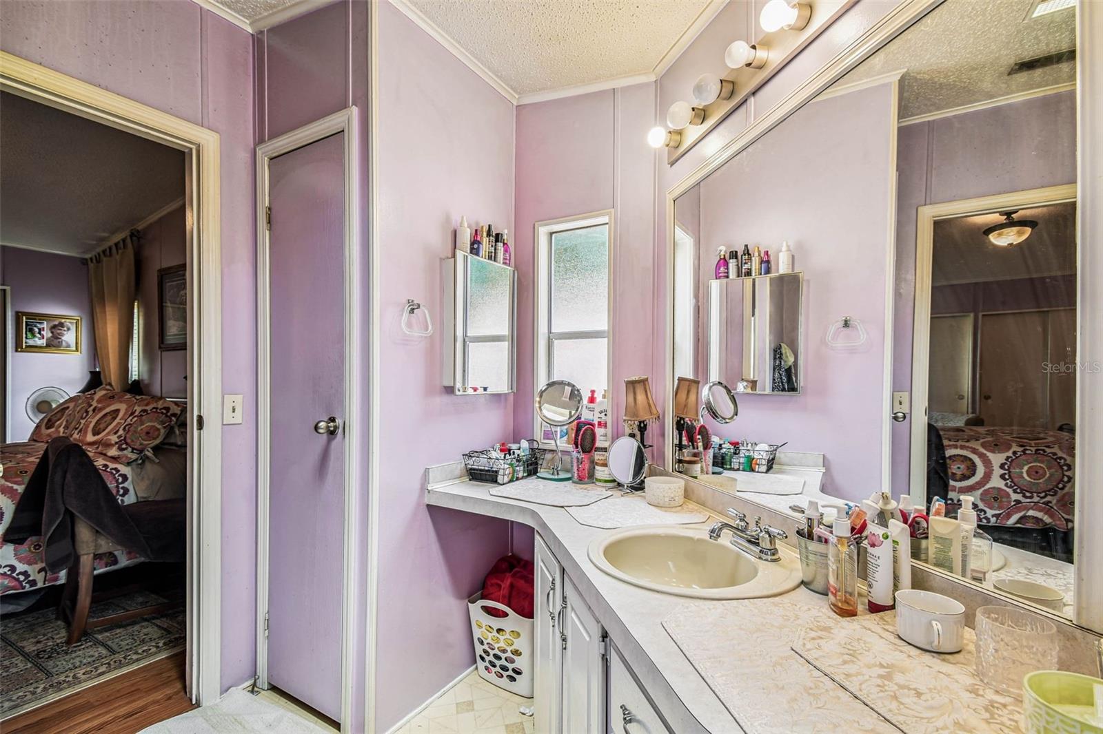 Image 10 of 34 For 15353 Shady Street