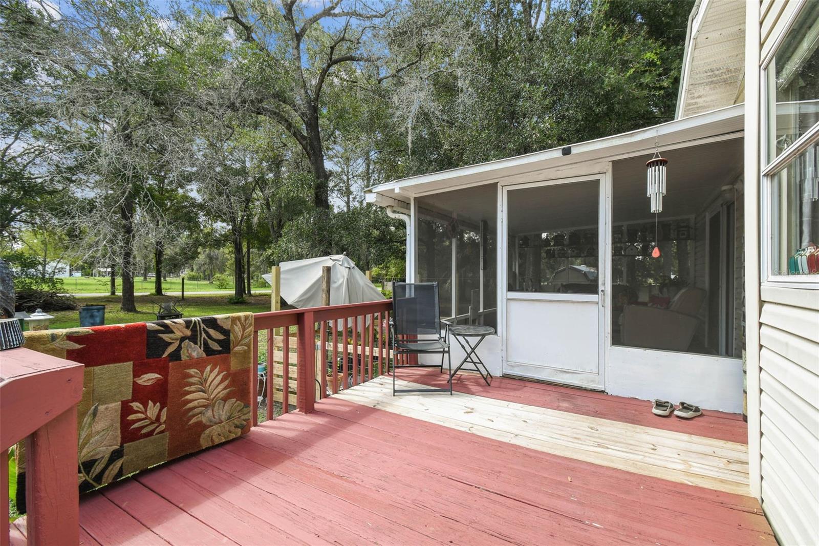 Image 19 of 34 For 15353 Shady Street