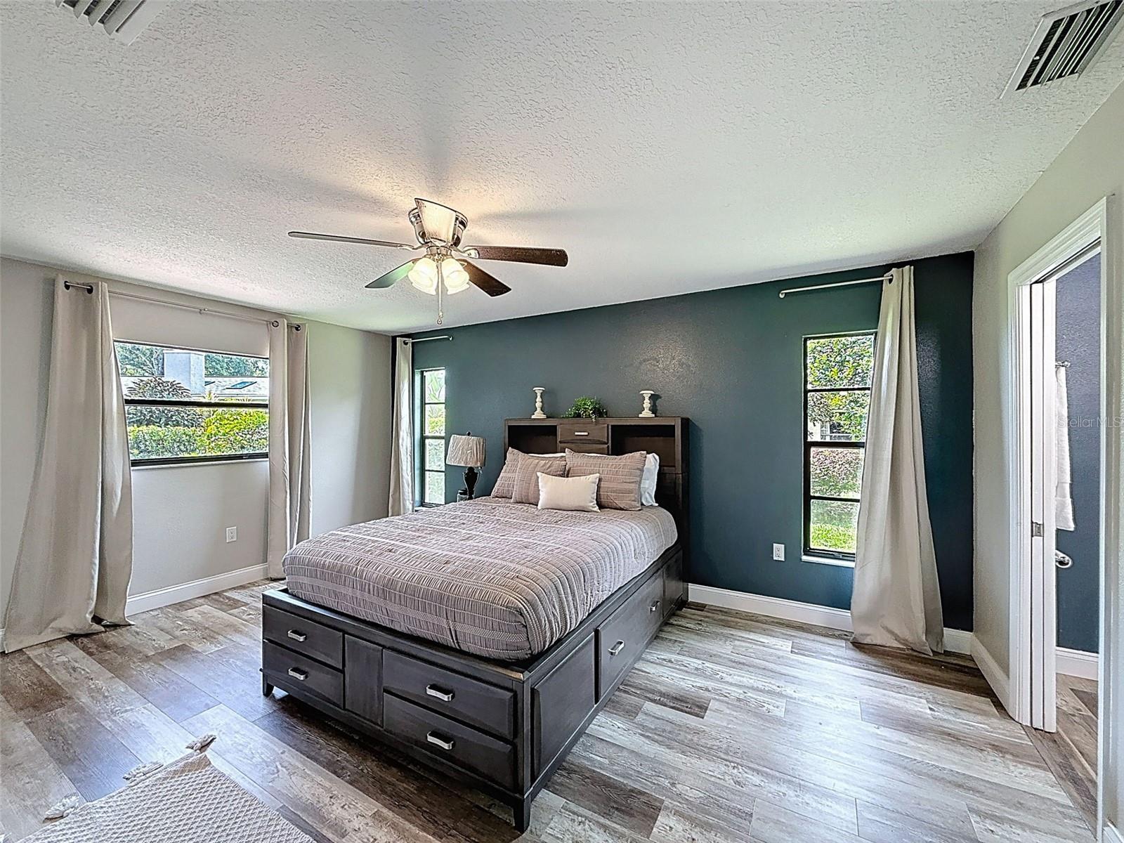 Image 24 of 35 For 3711 Erin Brook Drive
