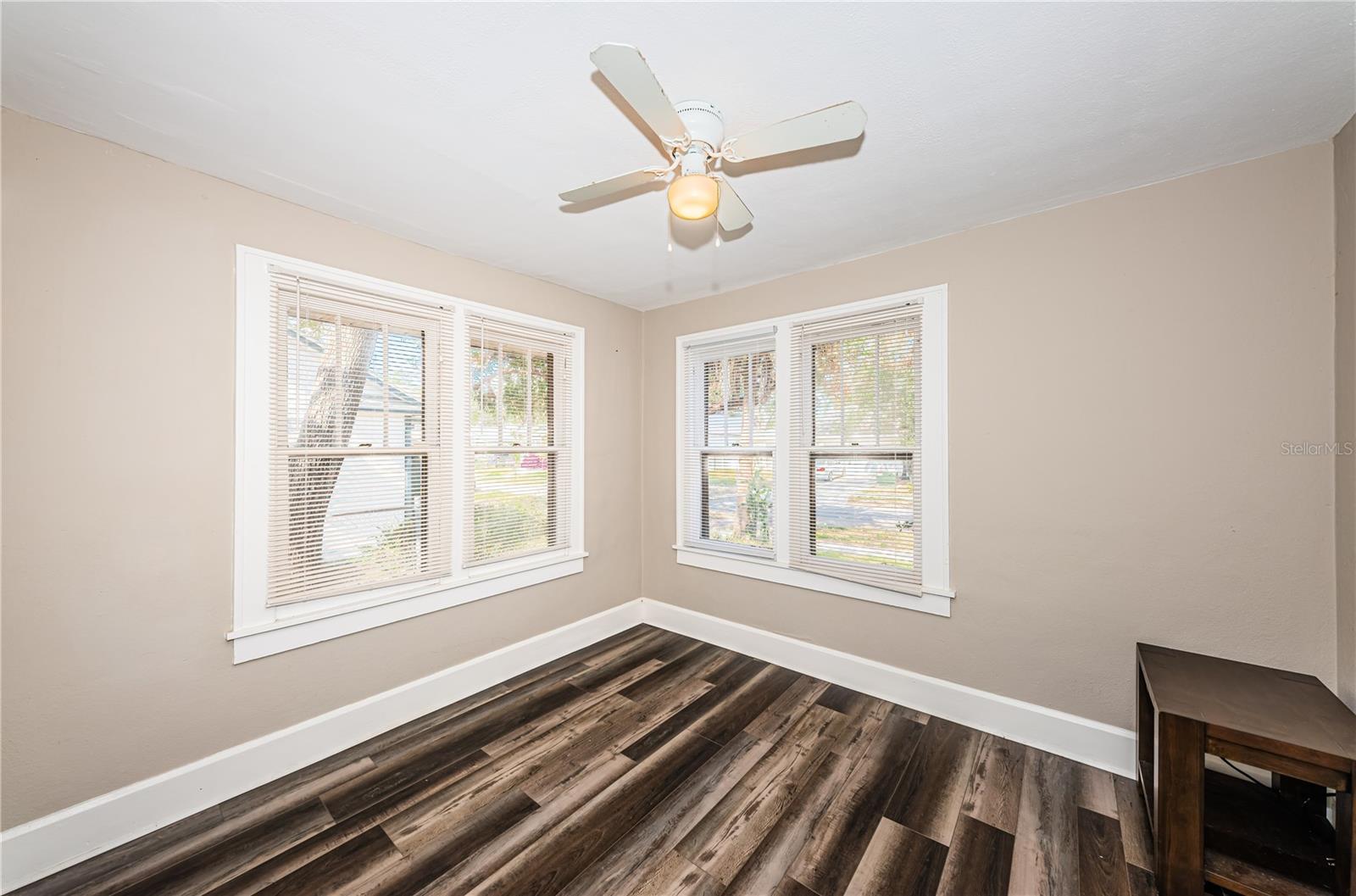 Image 15 of 17 For 5306 9th Avenue S