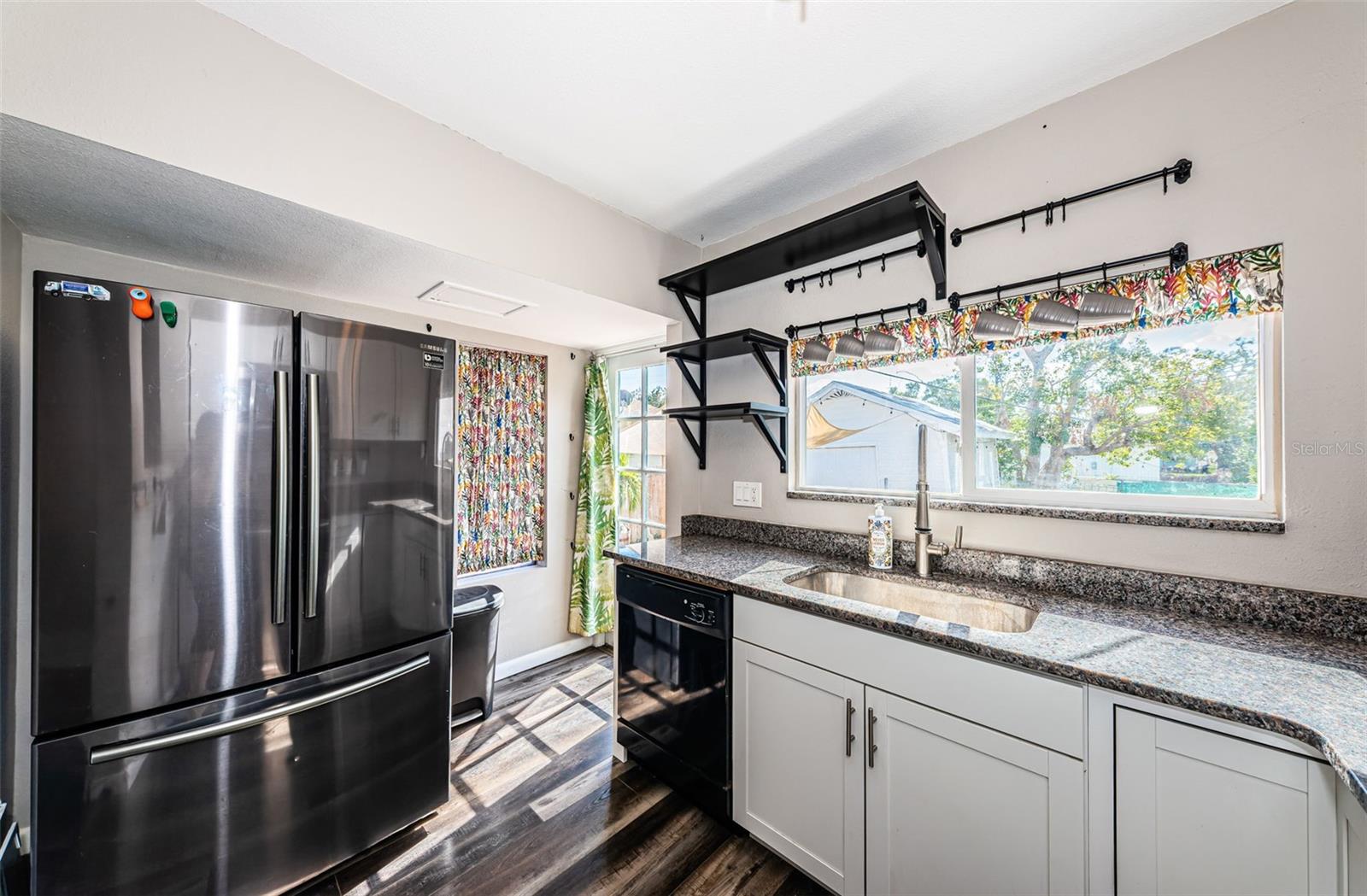 Image 3 of 17 For 5306 9th Avenue S