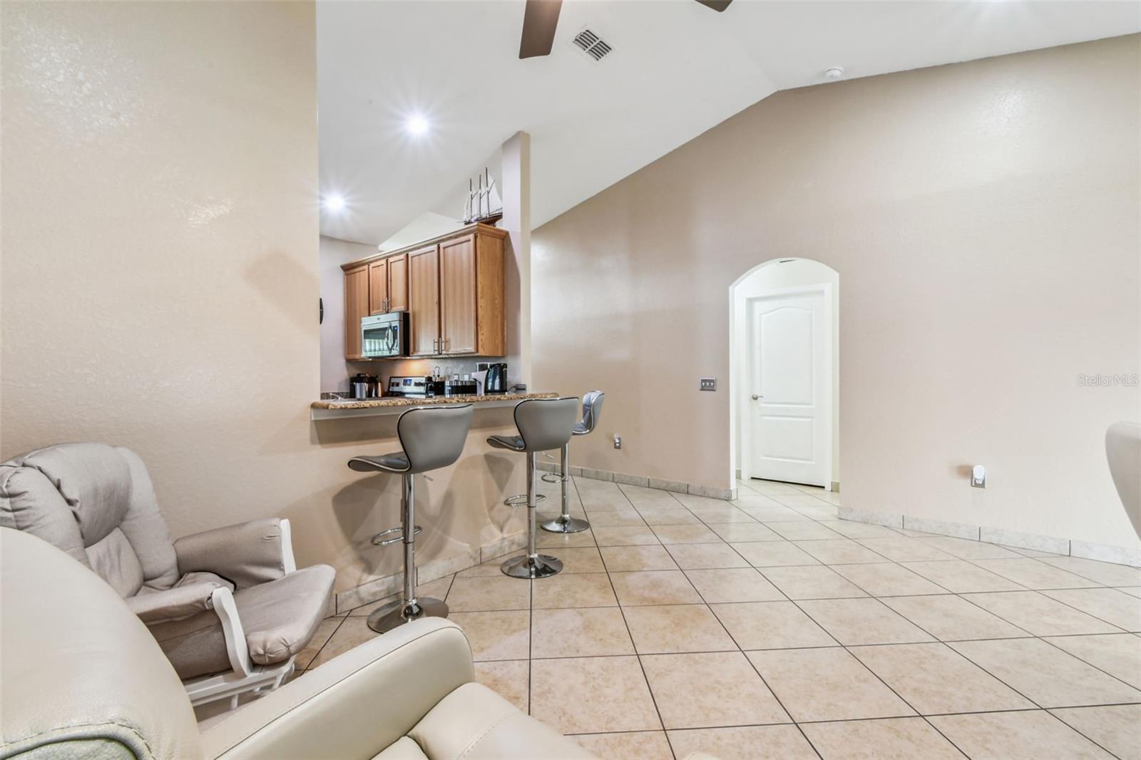 Image 10 of 72 For 6937 Minaxi Drive