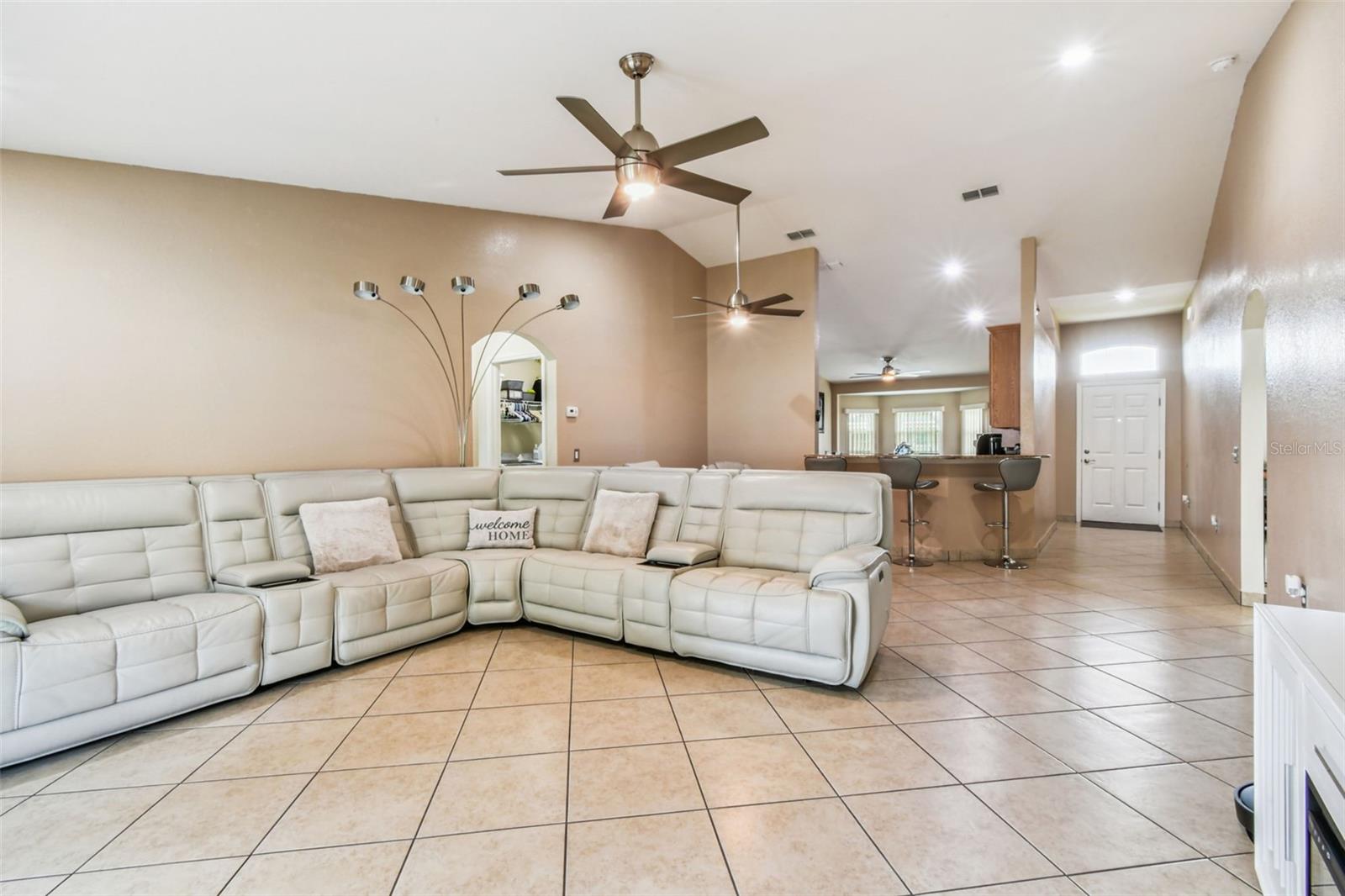 Image 13 of 72 For 6937 Minaxi Drive