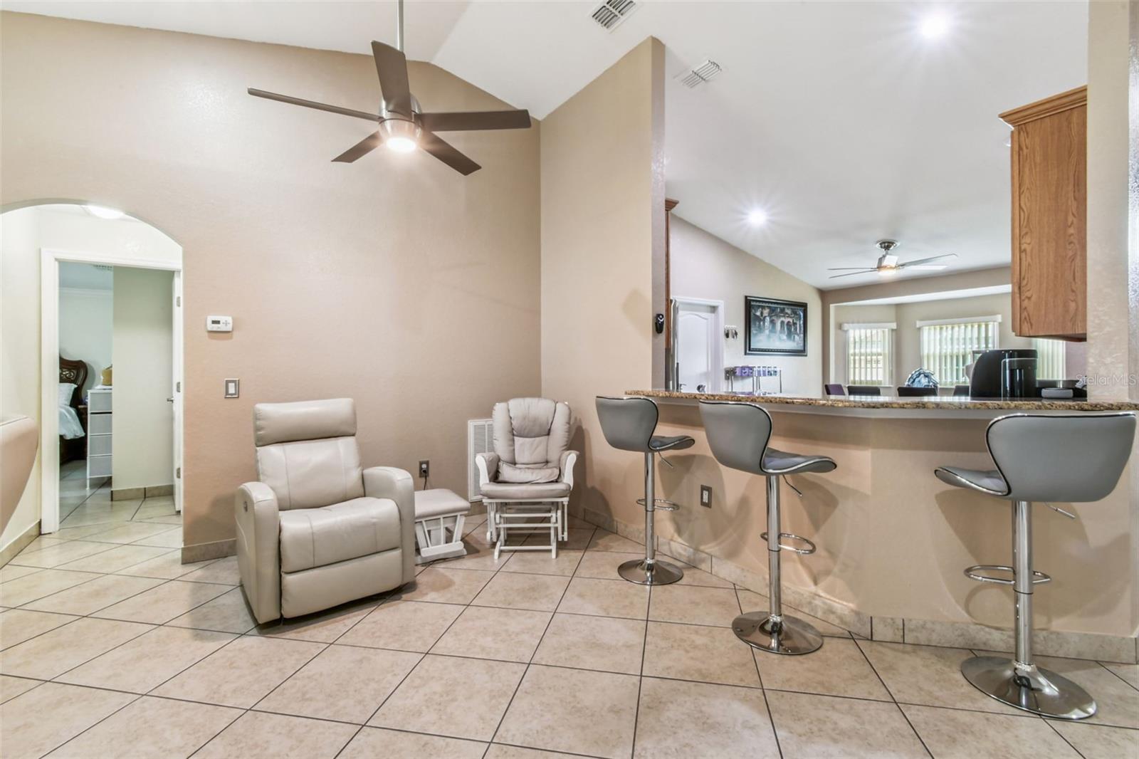 Image 14 of 72 For 6937 Minaxi Drive