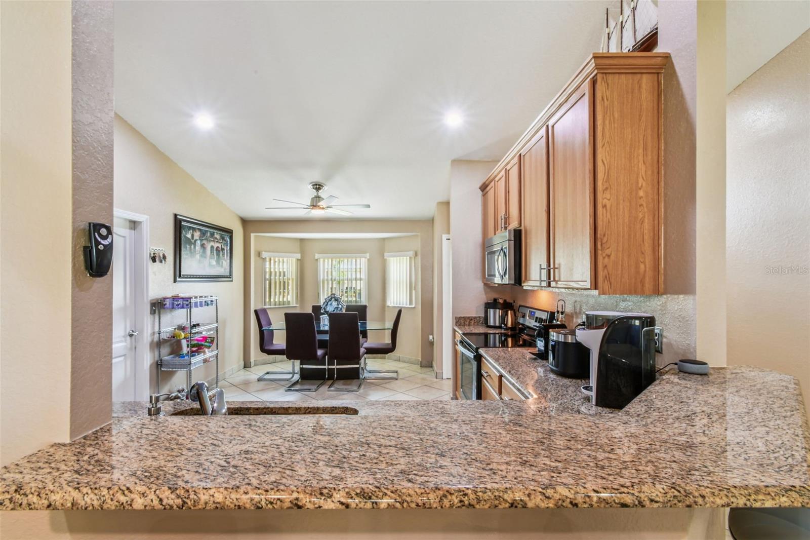 Image 20 of 72 For 6937 Minaxi Drive