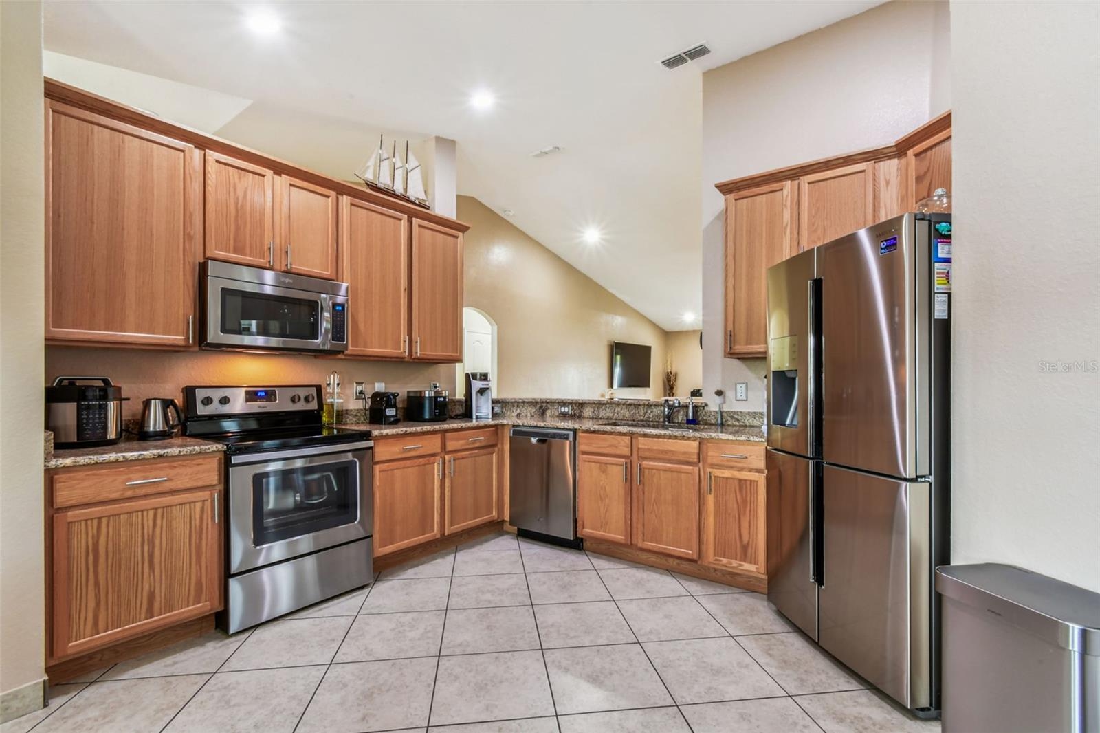 Image 23 of 72 For 6937 Minaxi Drive