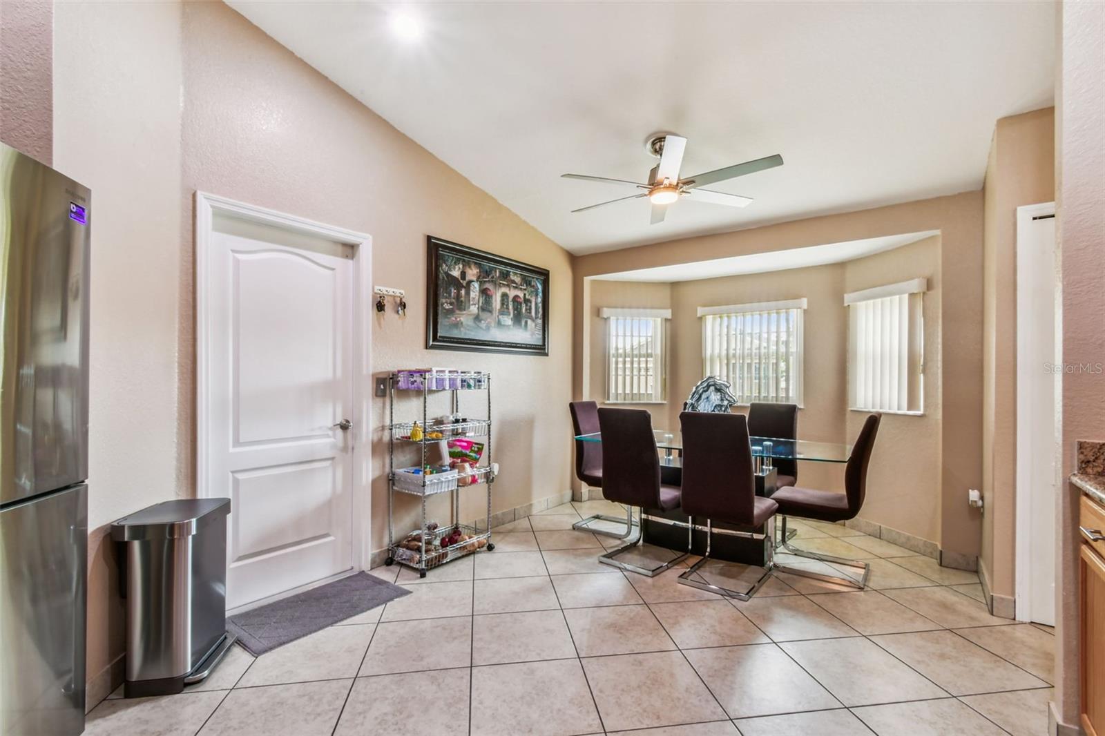 Image 24 of 72 For 6937 Minaxi Drive
