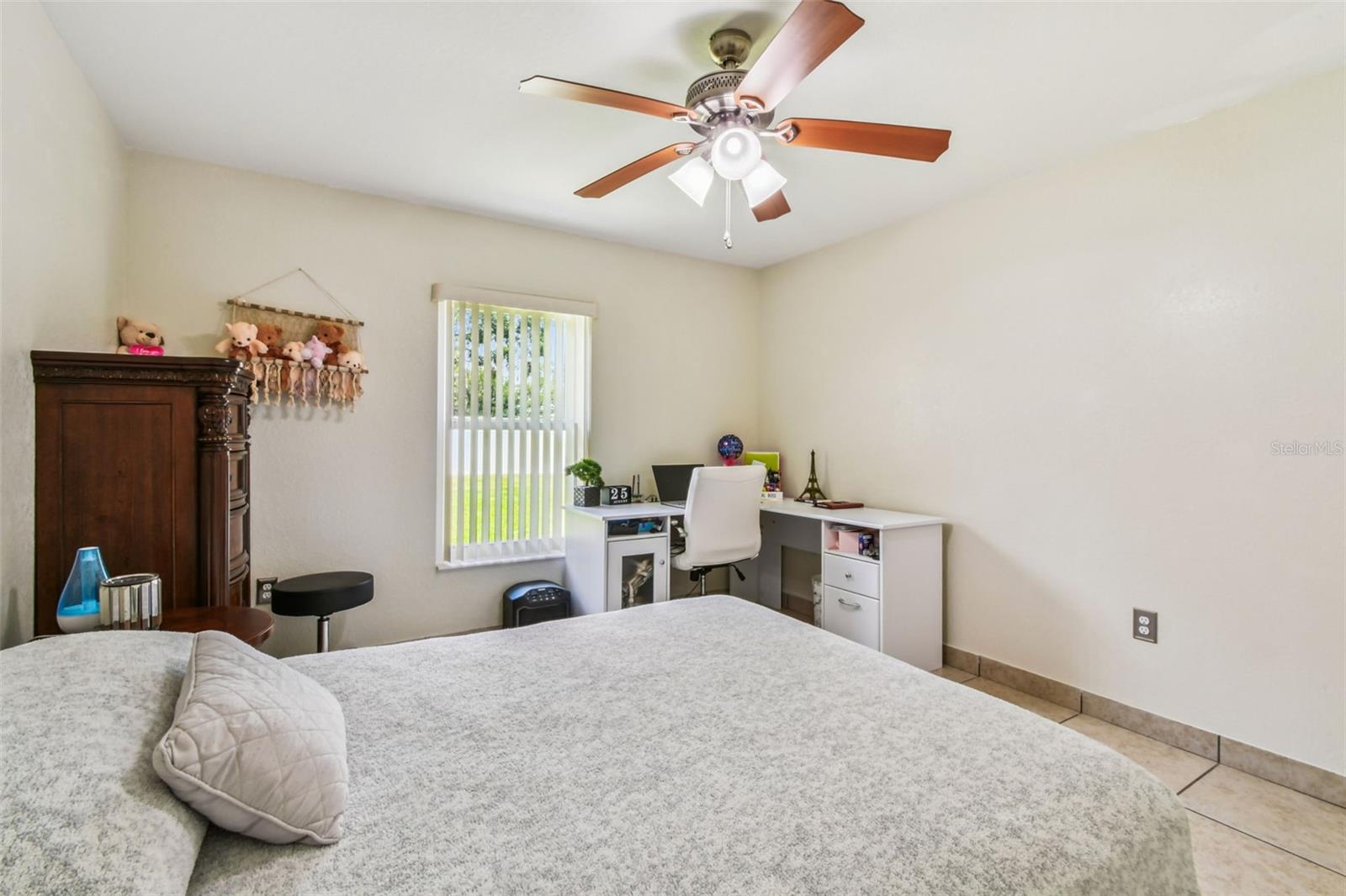 Image 26 of 72 For 6937 Minaxi Drive