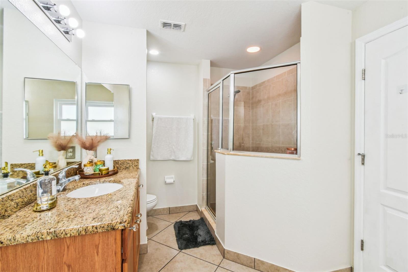 Image 39 of 72 For 6937 Minaxi Drive