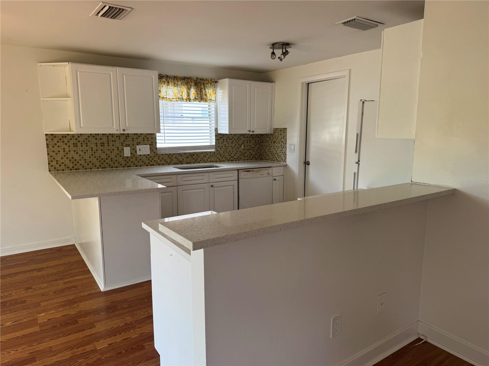 Image 2 of 18 For 16104 Foxfire Drive