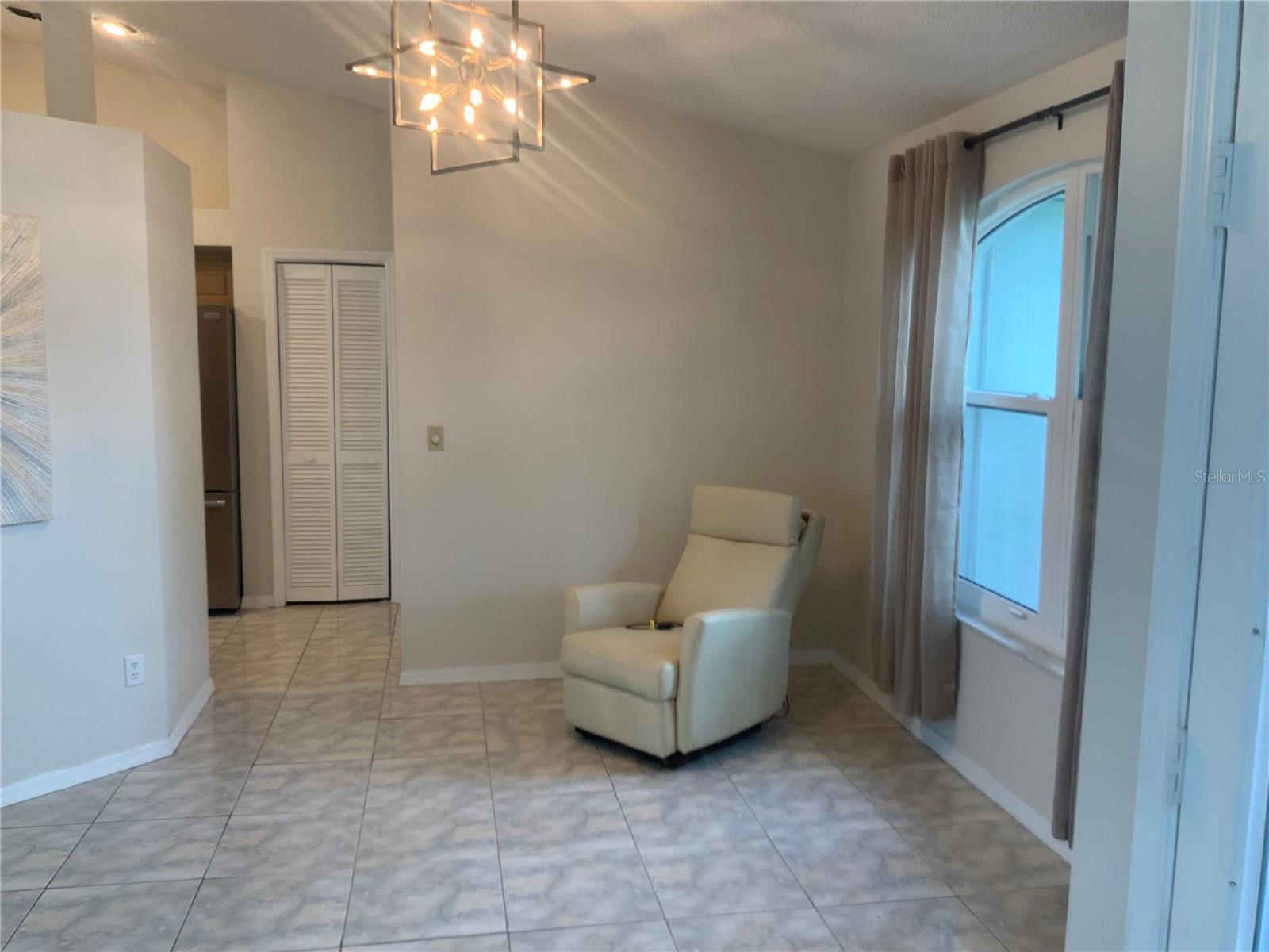 Image 6 of 27 For 1319 Masada Lane