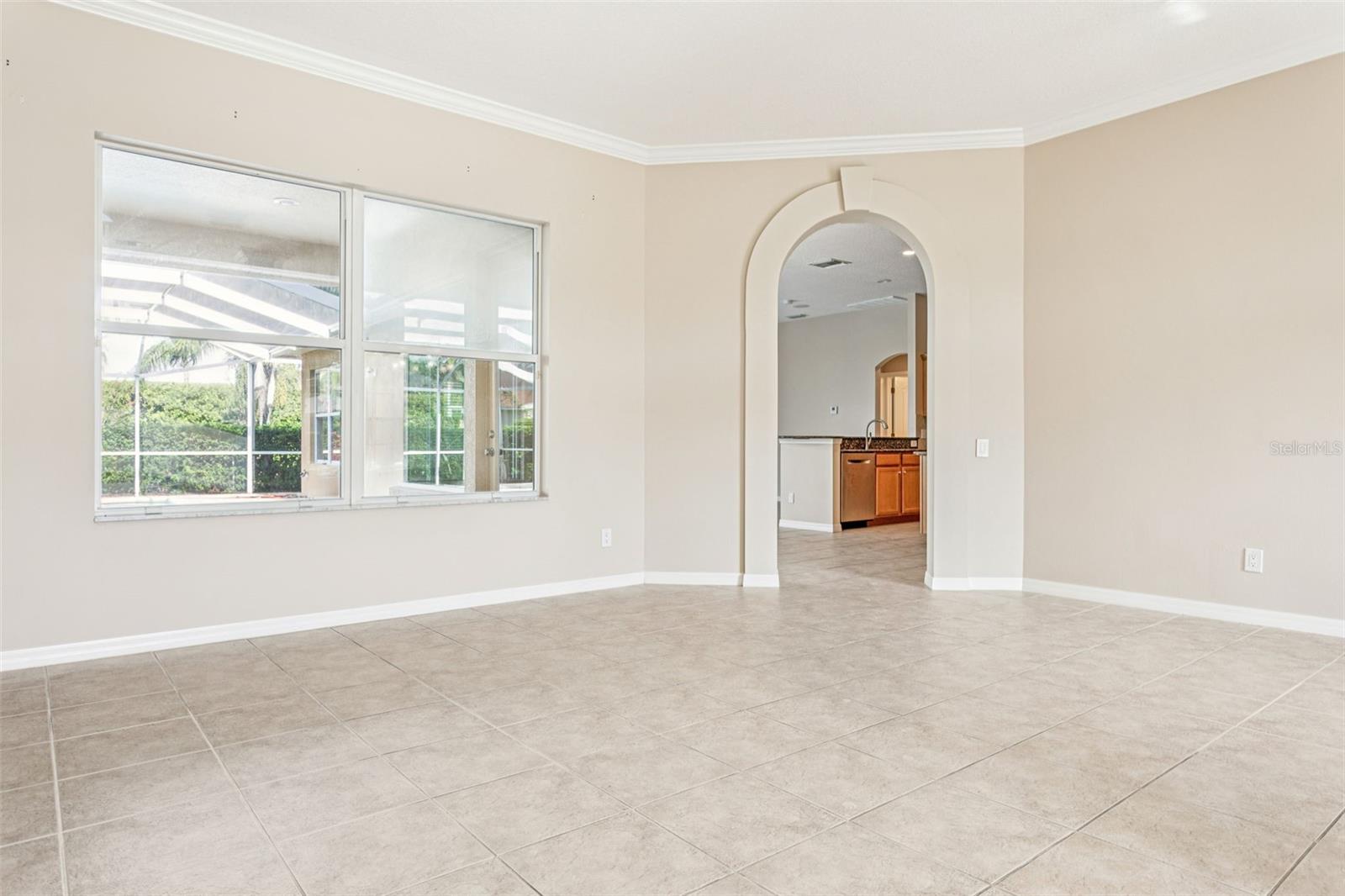 Image 13 of 43 For 23523 Gracewood Circle