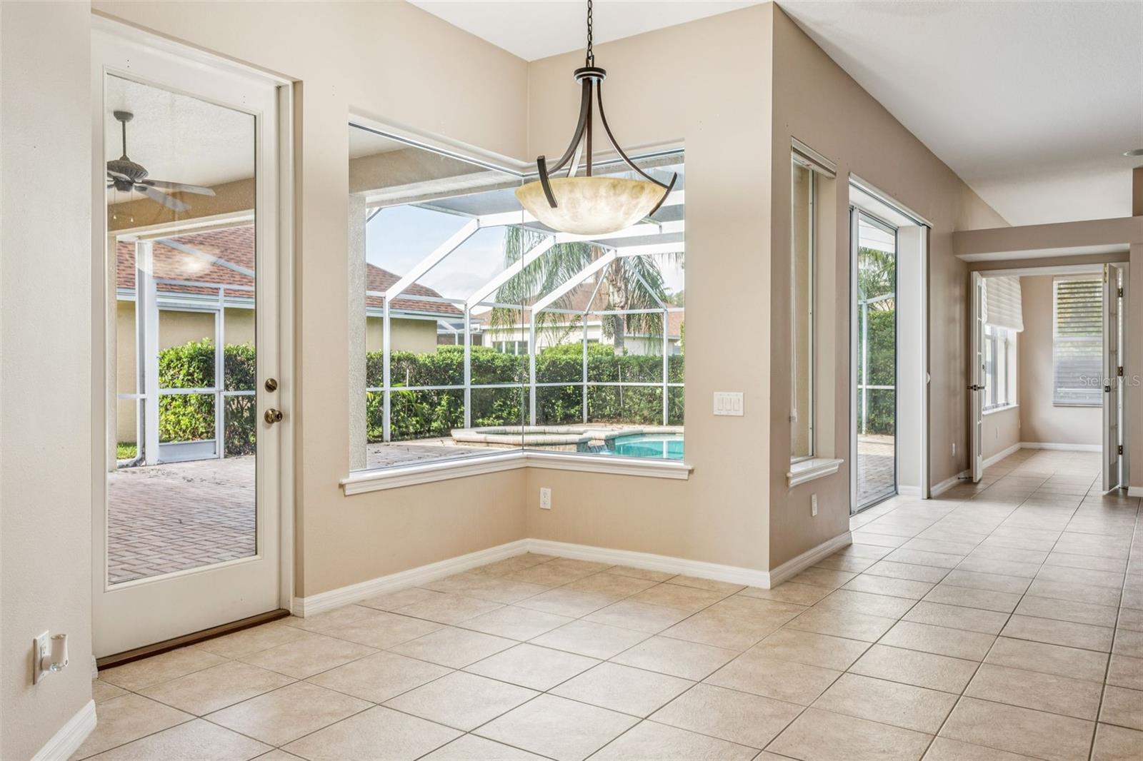 Image 14 of 43 For 23523 Gracewood Circle