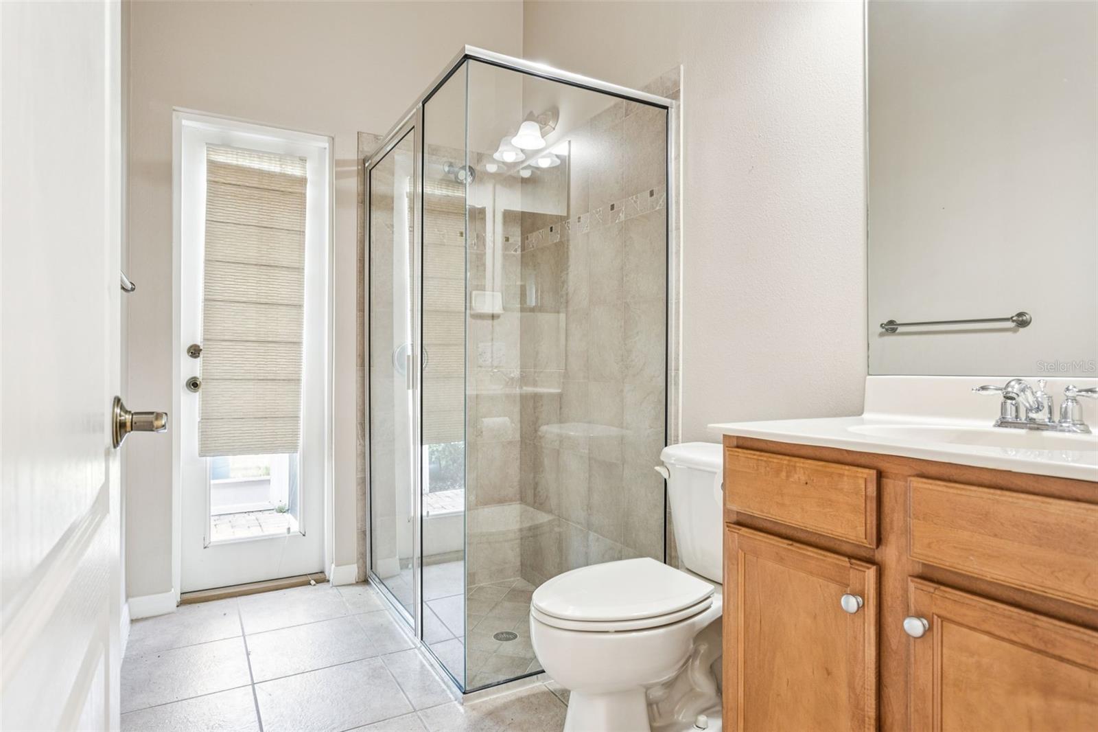 Image 24 of 43 For 23523 Gracewood Circle