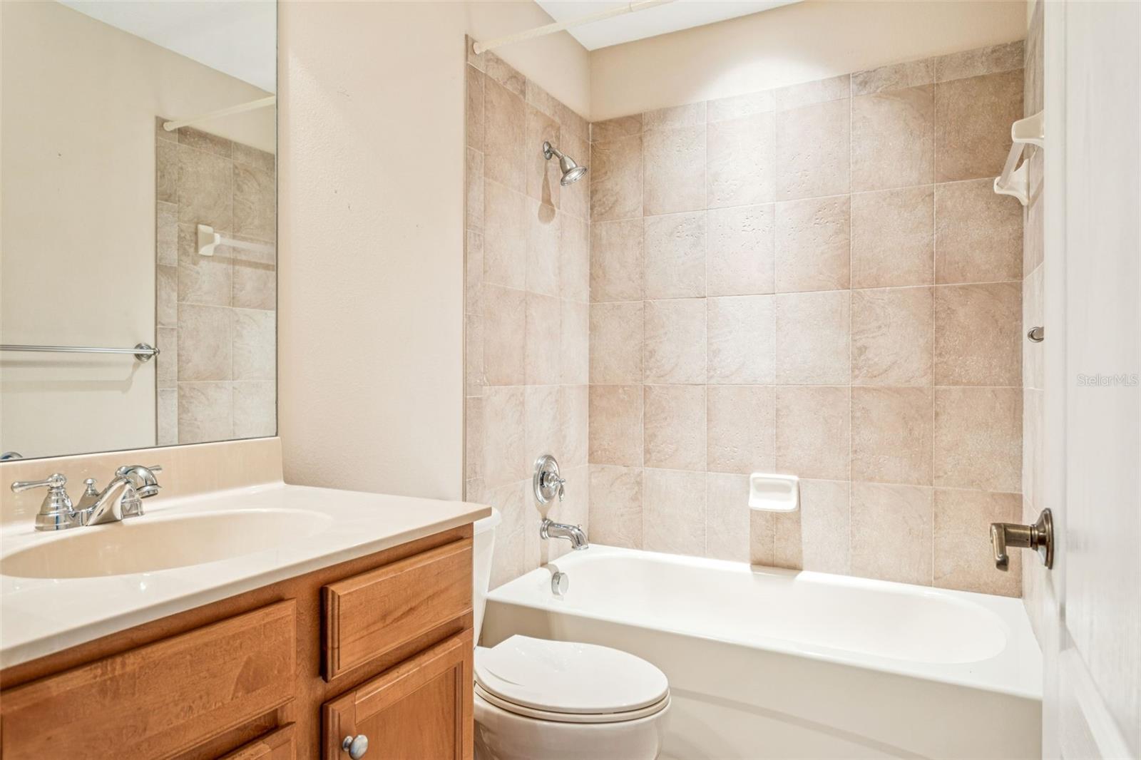 Image 30 of 43 For 23523 Gracewood Circle