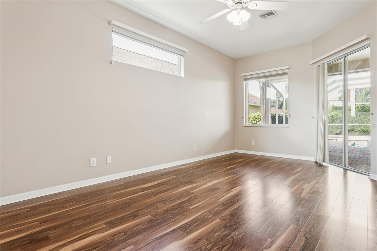 Image 31 of 43 For 23523 Gracewood Circle