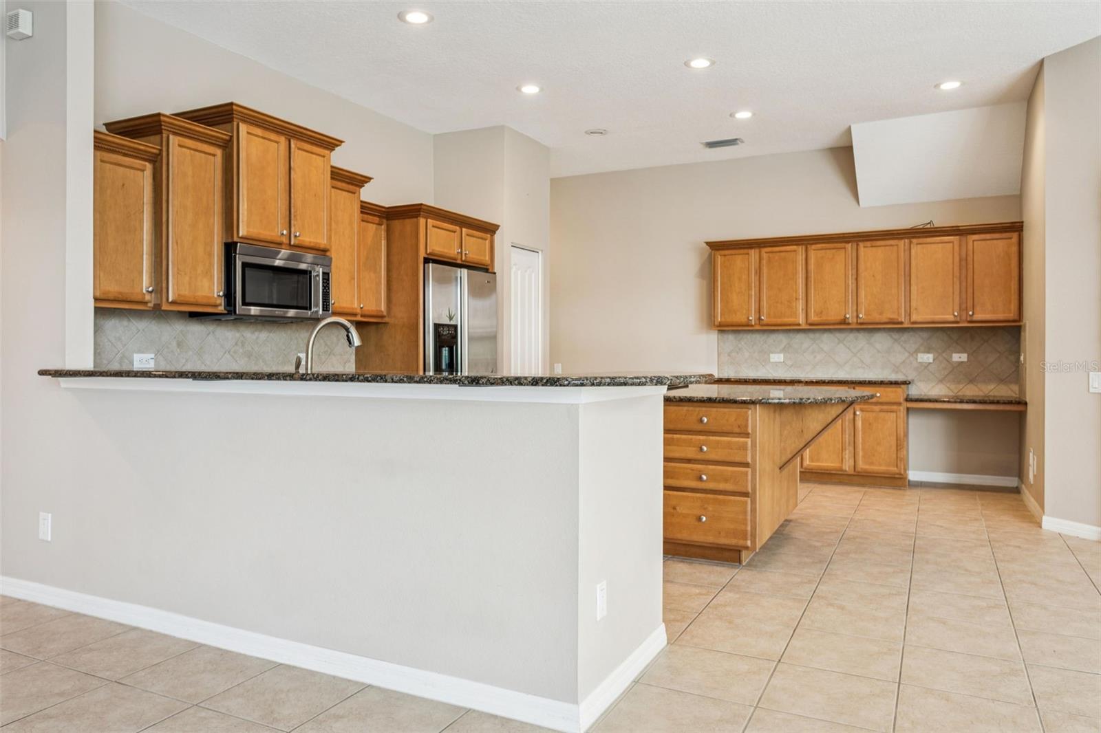 Image 7 of 43 For 23523 Gracewood Circle