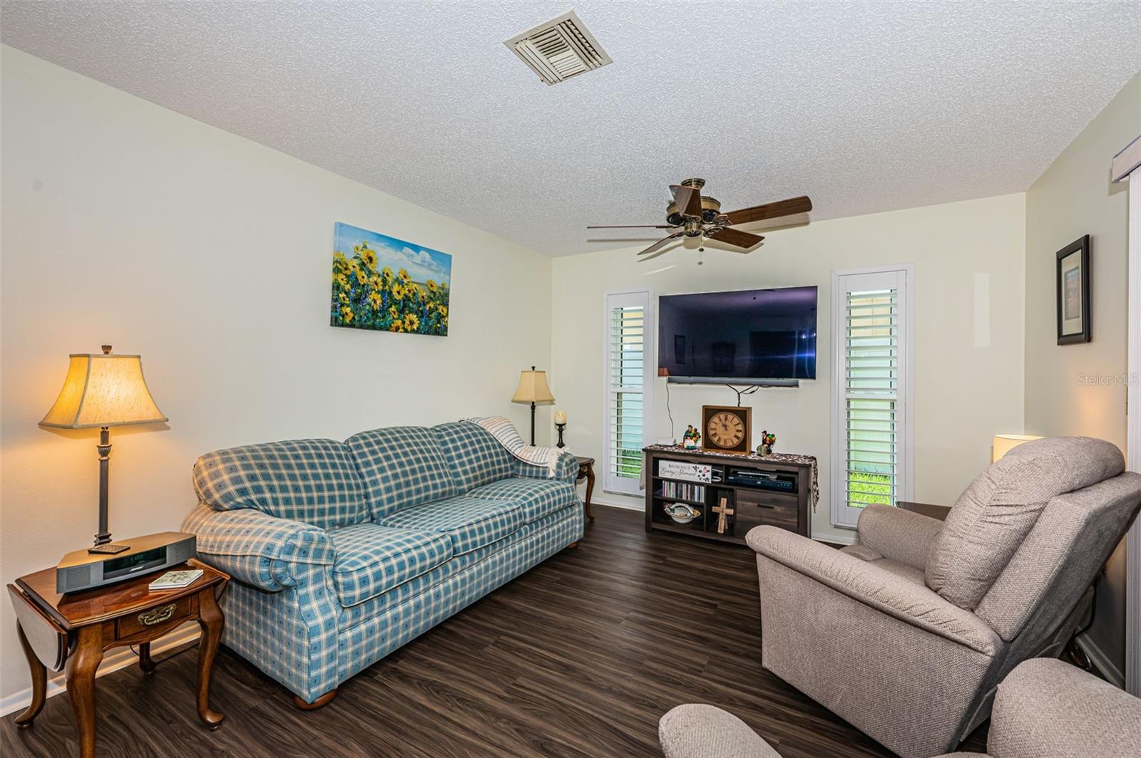 Image 16 of 38 For 10822 64th Street N