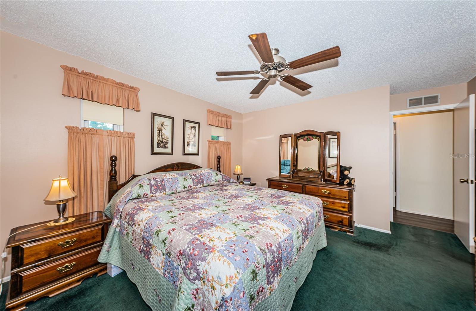 Image 18 of 38 For 10822 64th Street N