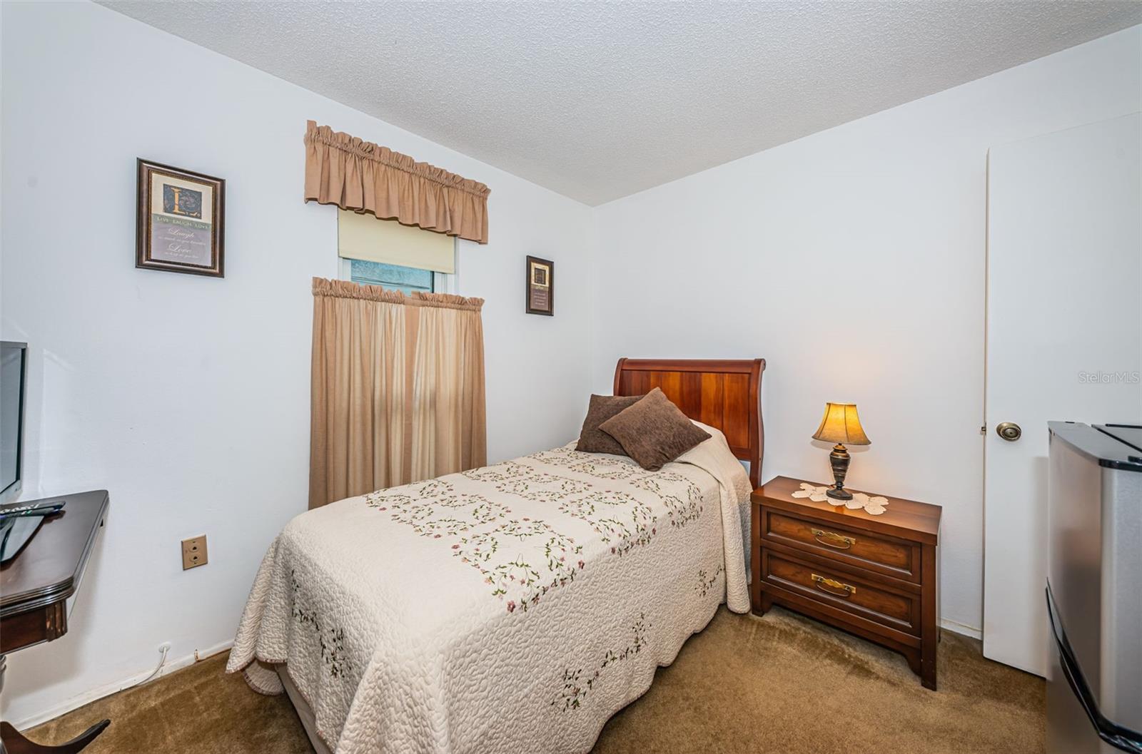 Image 22 of 38 For 10822 64th Street N