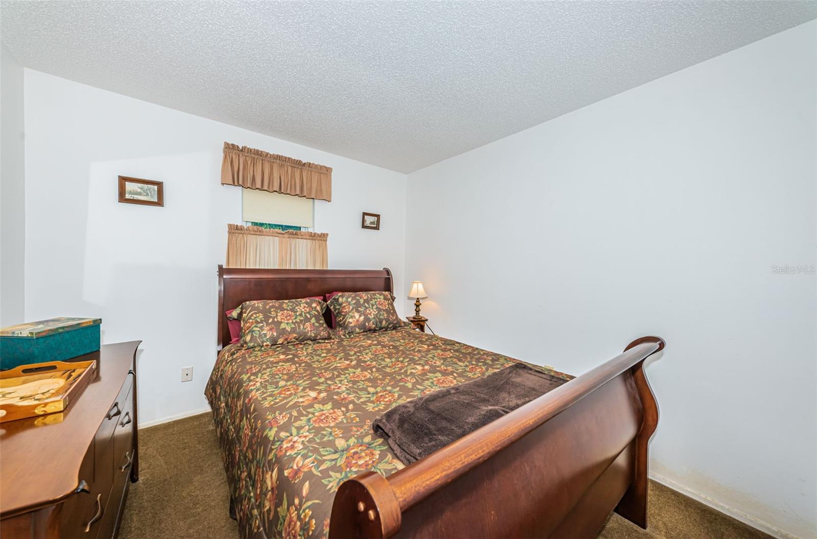 Image 24 of 38 For 10822 64th Street N