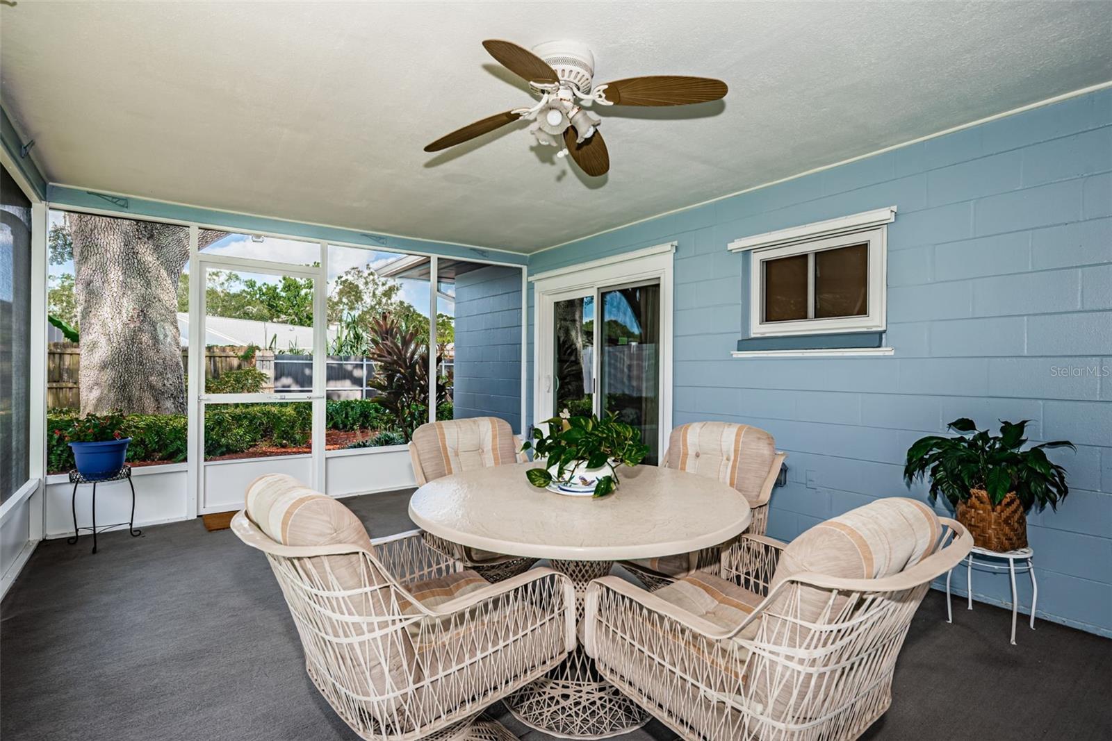 Image 27 of 38 For 10822 64th Street N