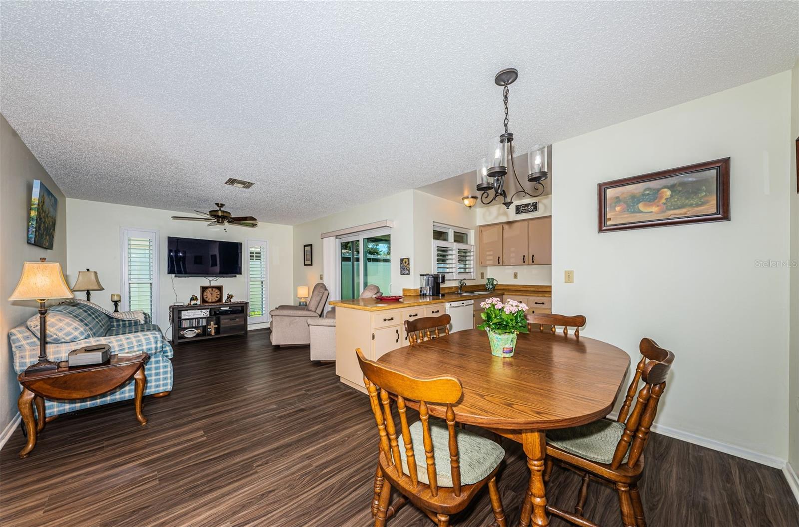 Image 7 of 38 For 10822 64th Street N