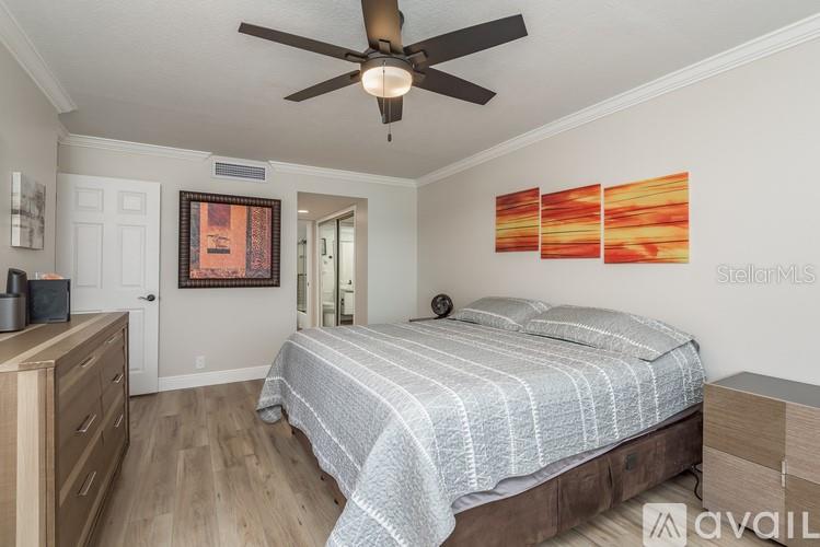 Image 14 of 22 For 3062 Eastland Blvd  407