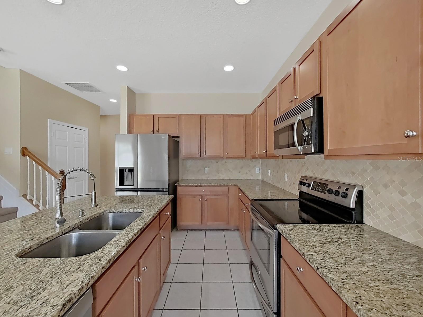 Image 10 of 63 For 14218 Wake Robin Drive