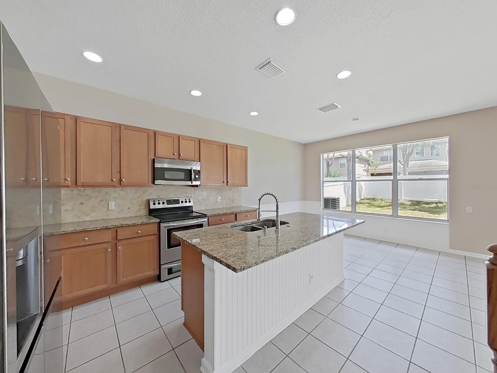 Image 8 of 63 For 14218 Wake Robin Drive