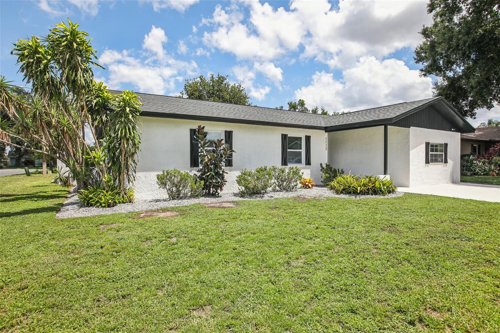 Image 2 of 39 For 1112 Nutmeg Drive