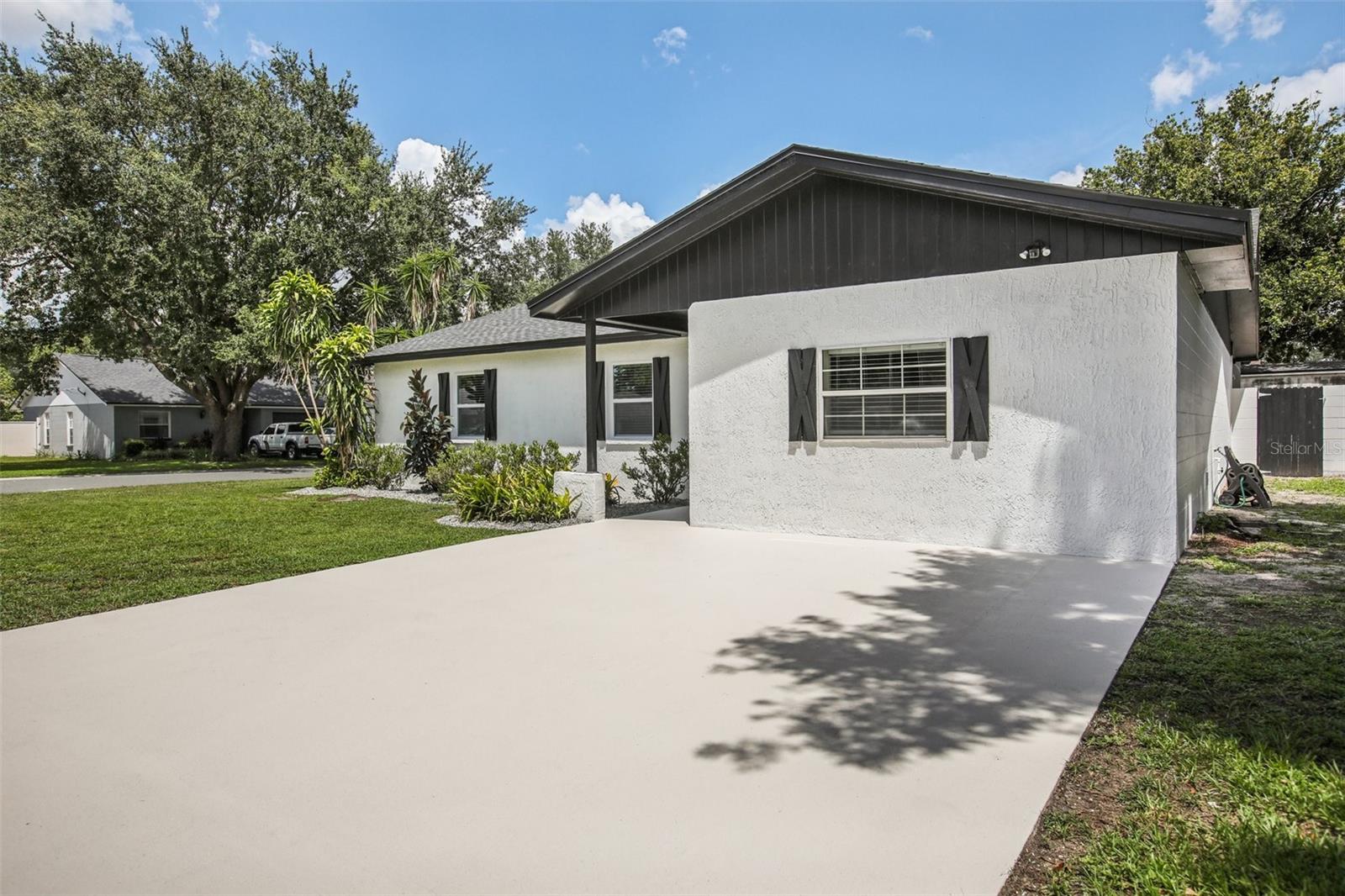 Image 3 of 39 For 1112 Nutmeg Drive