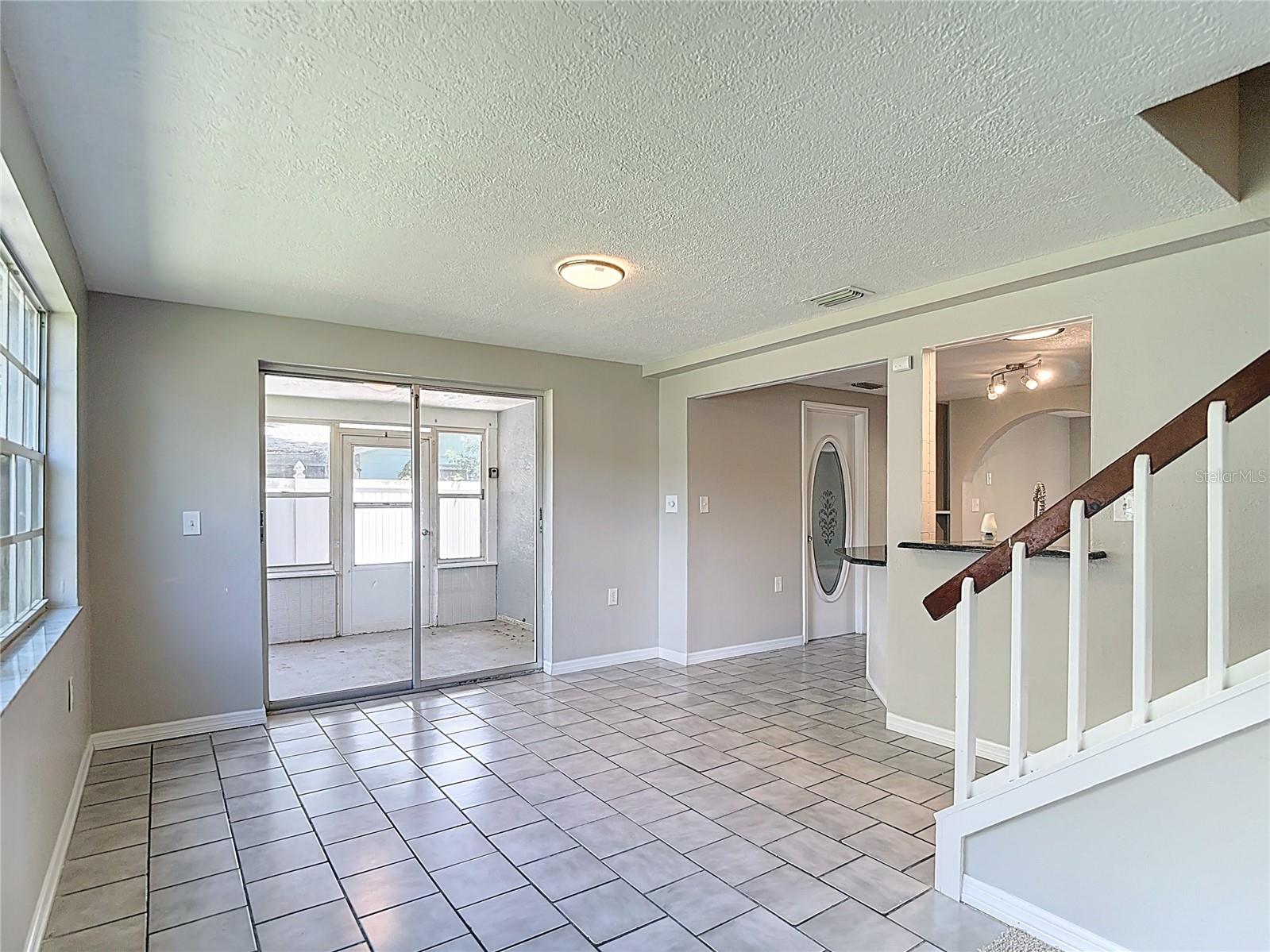Image 20 of 82 For 7827 Butler Avenue