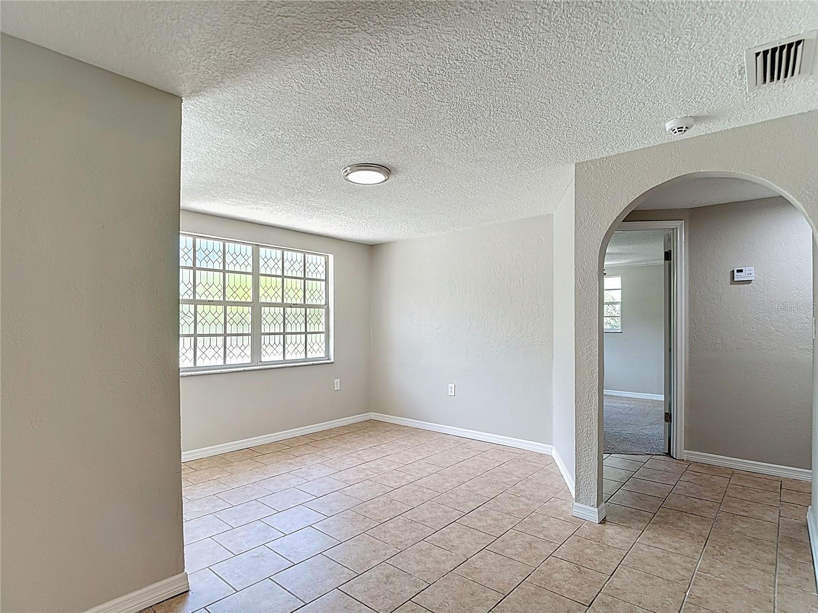 Image 22 of 82 For 7827 Butler Avenue