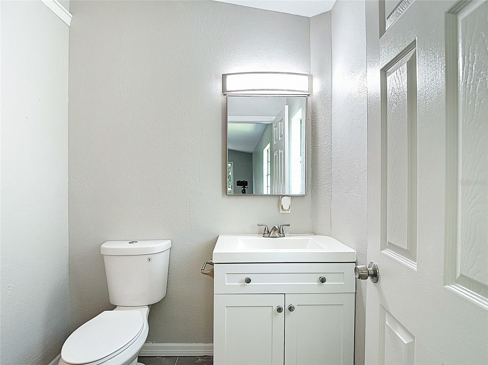 Image 49 of 82 For 7827 Butler Avenue