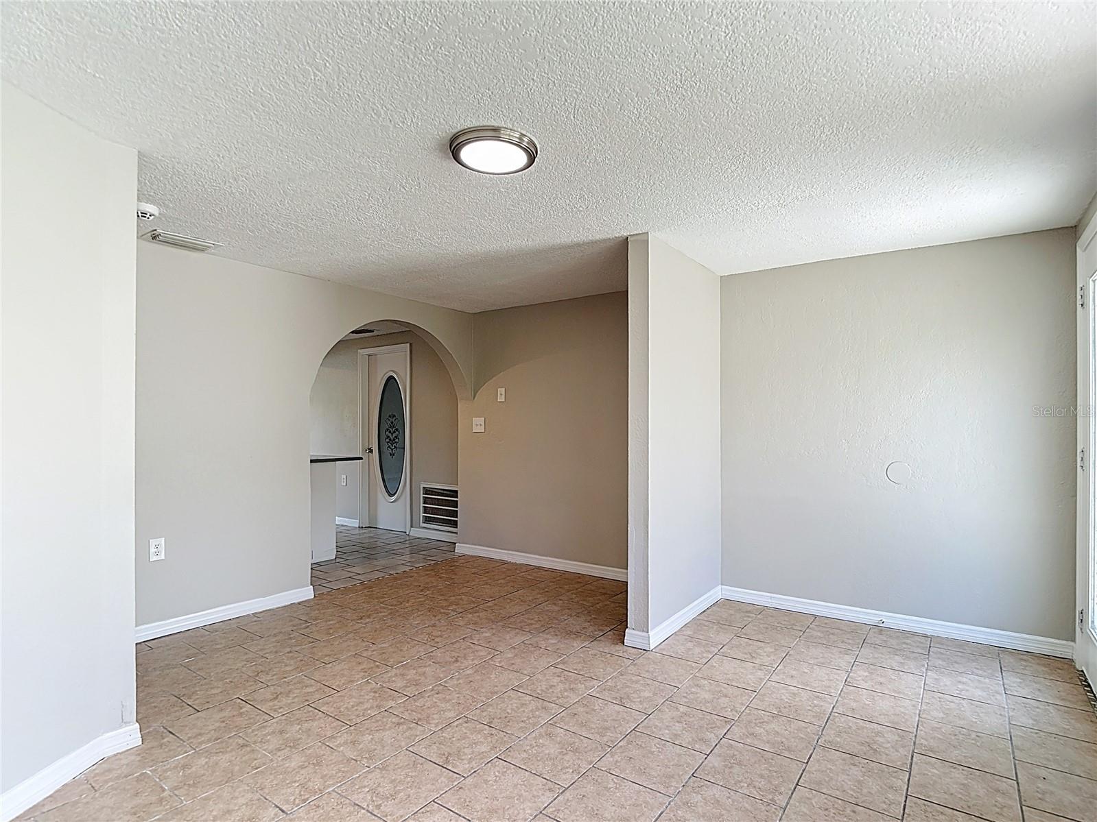 Image 5 of 82 For 7827 Butler Avenue