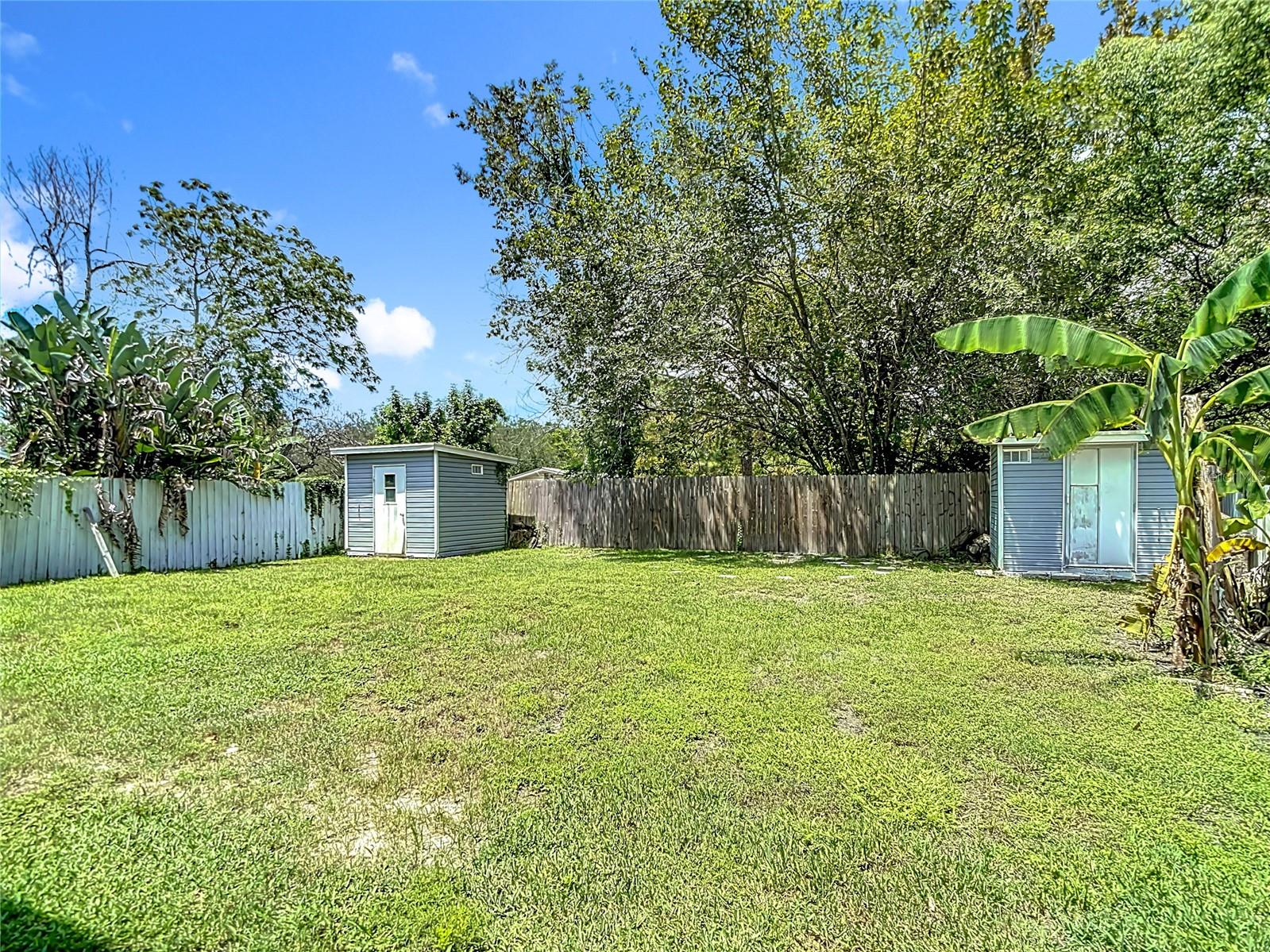 Image 61 of 82 For 7827 Butler Avenue