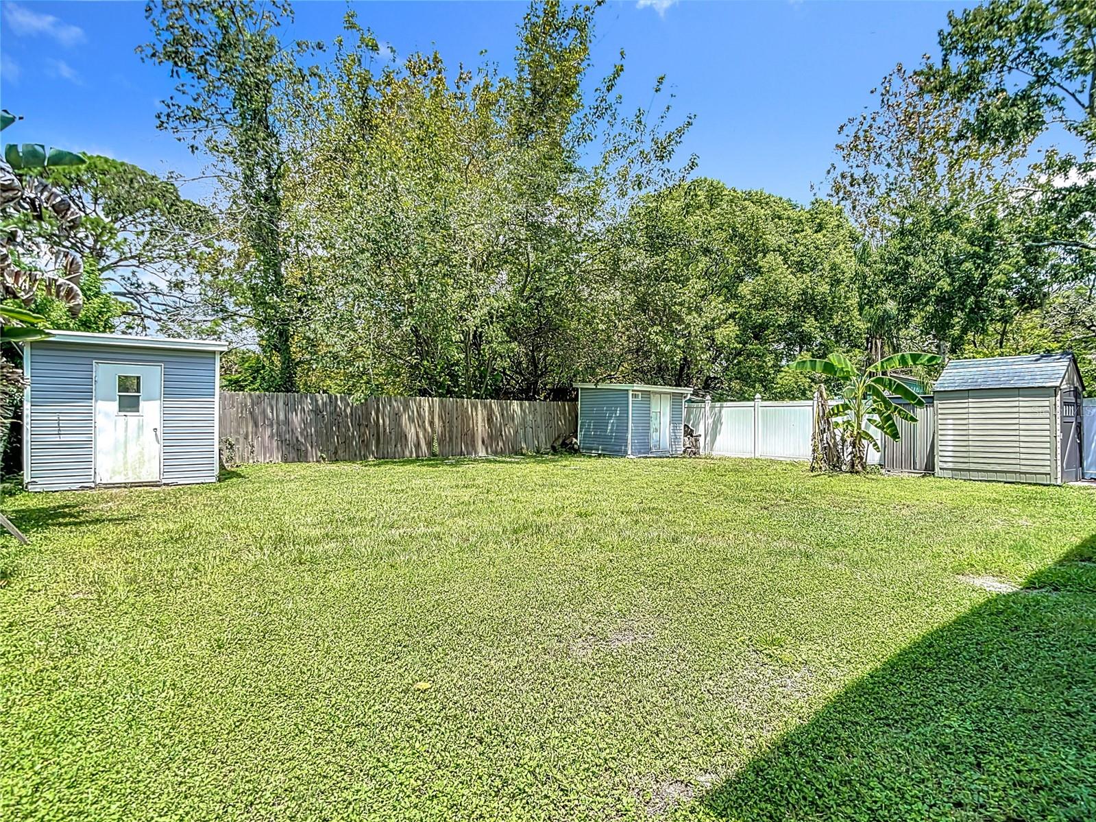 Image 62 of 82 For 7827 Butler Avenue