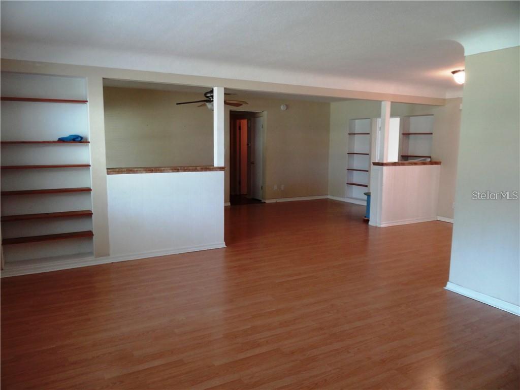 Image 11 of 34 For 6132 Dartmouth Avenue N