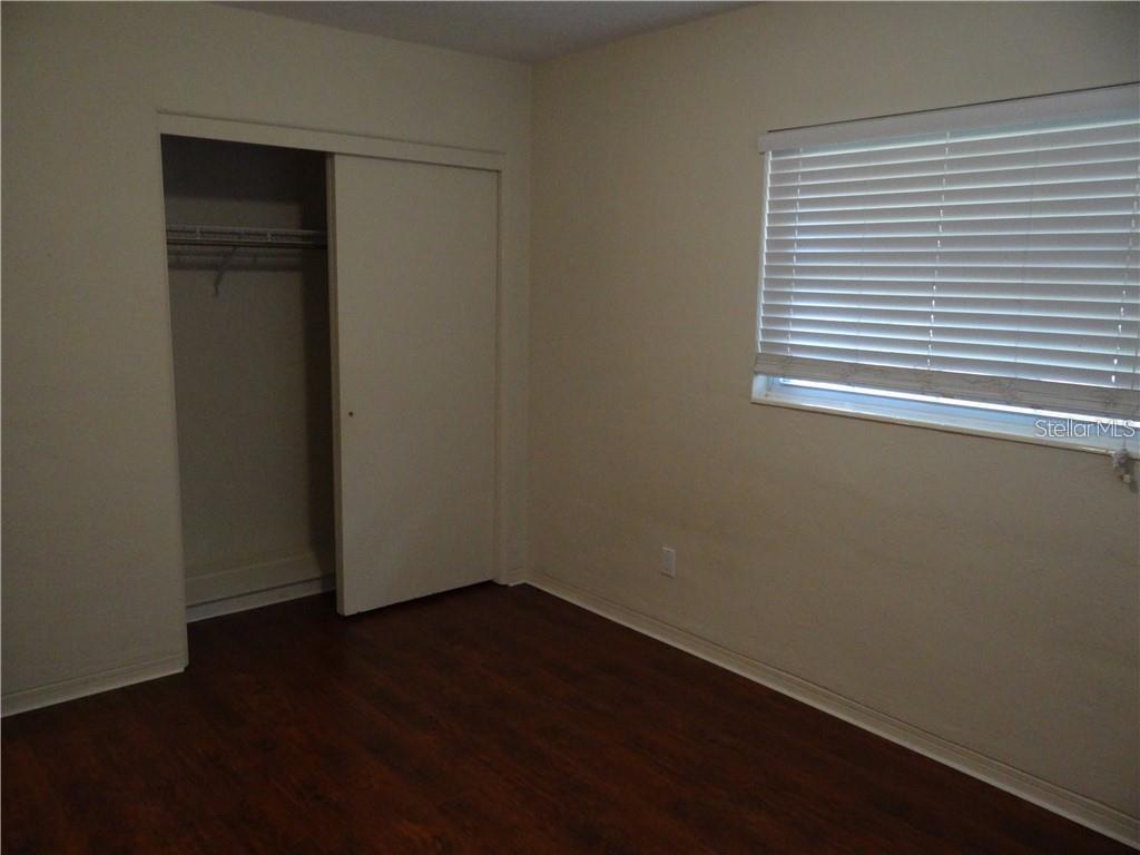 Image 22 of 34 For 6132 Dartmouth Avenue N